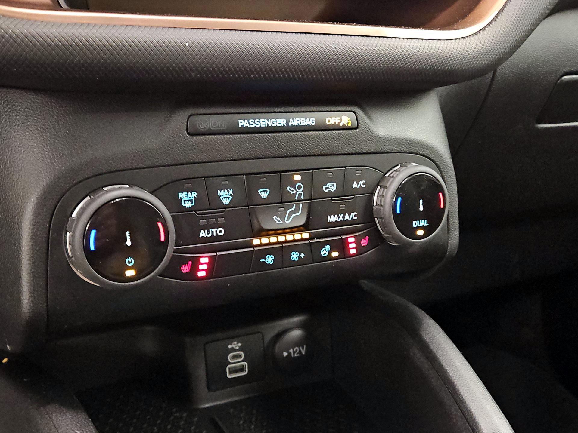 Thumbnail: 2024 Ford Bronco Sport - 16