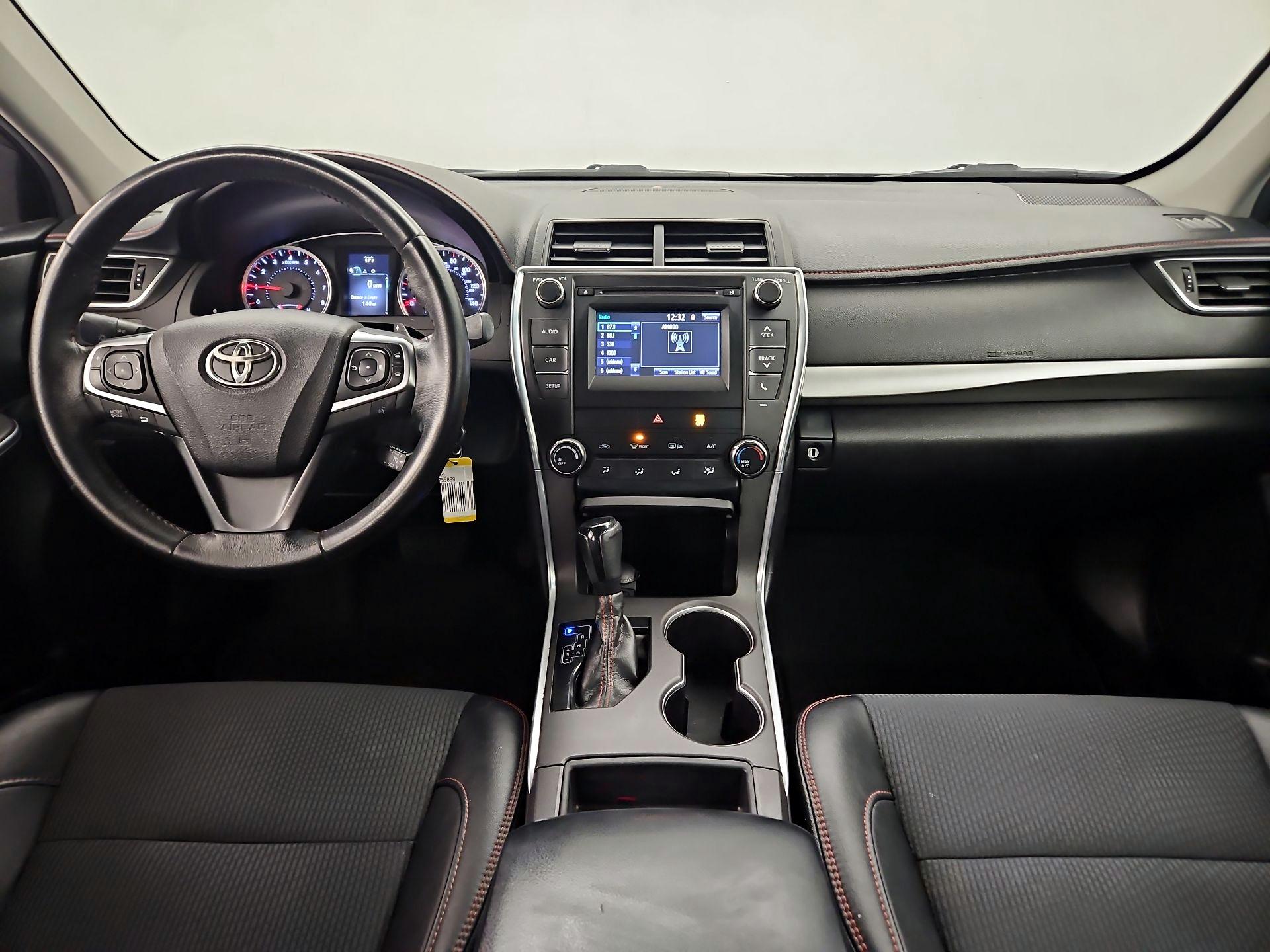 Thumbnail: 2017 Toyota Camry - 9