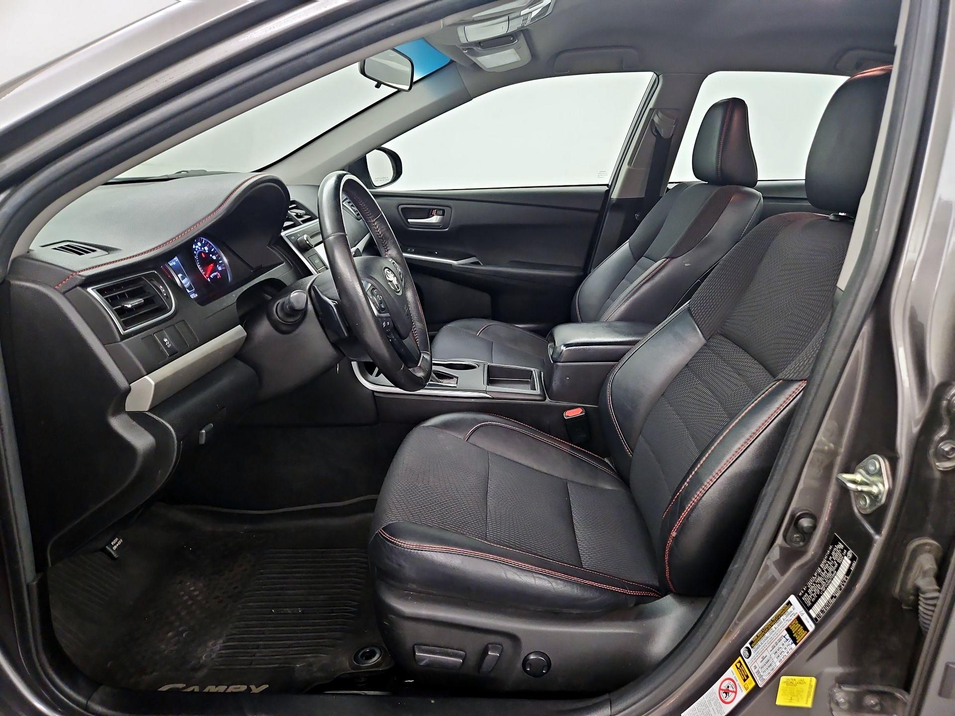 Thumbnail: 2017 Toyota Camry - 11