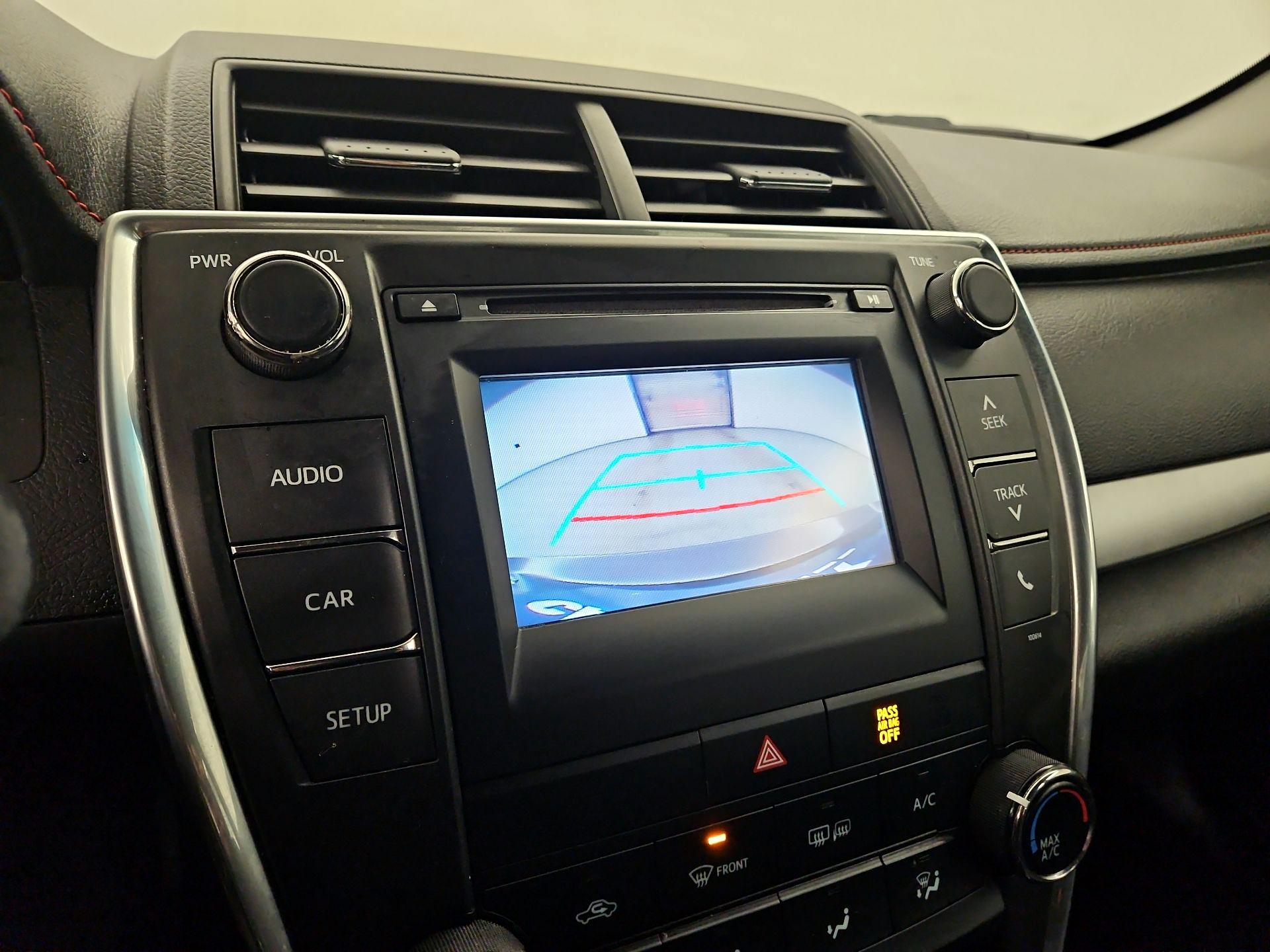 Thumbnail: 2017 Toyota Camry - 14