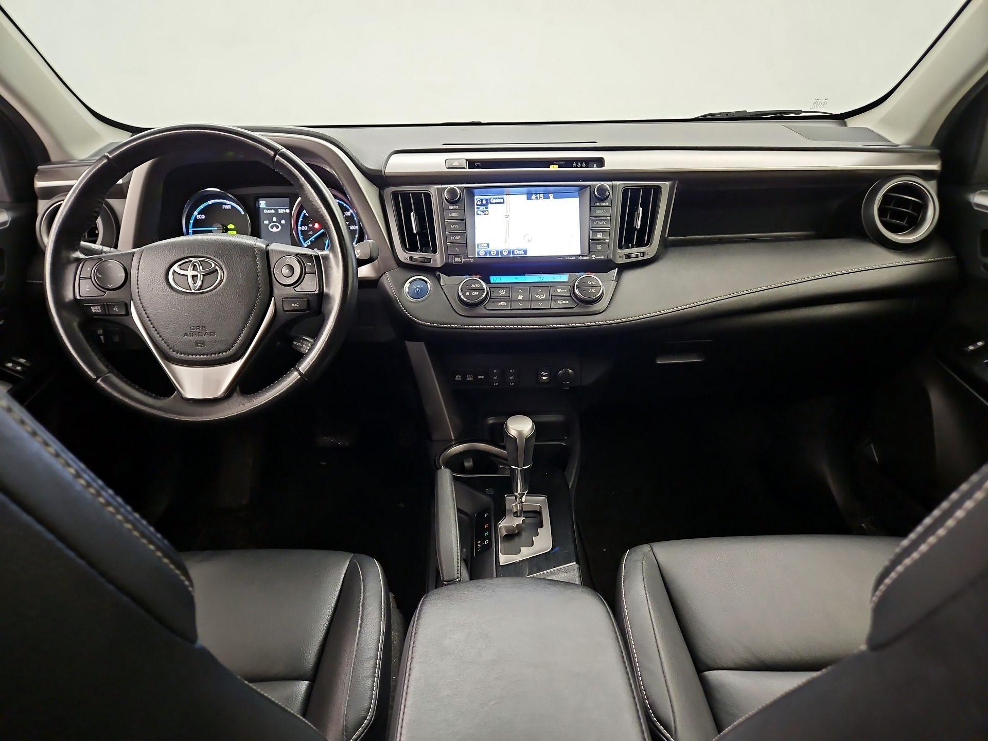 Thumbnail: 2017 Toyota RAV4 - 9