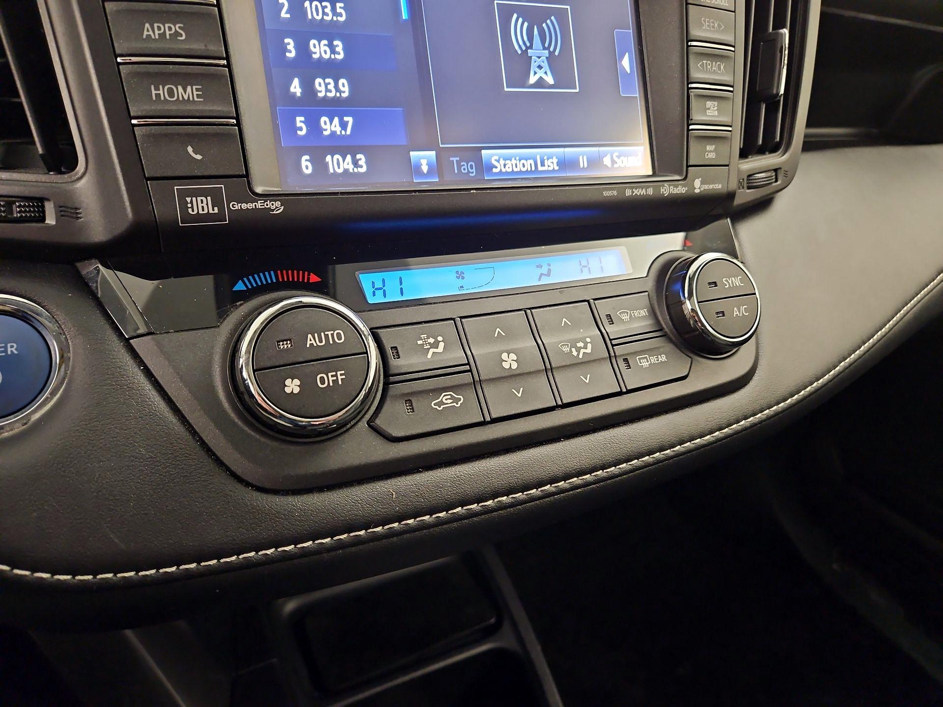 Thumbnail: 2017 Toyota RAV4 - 17