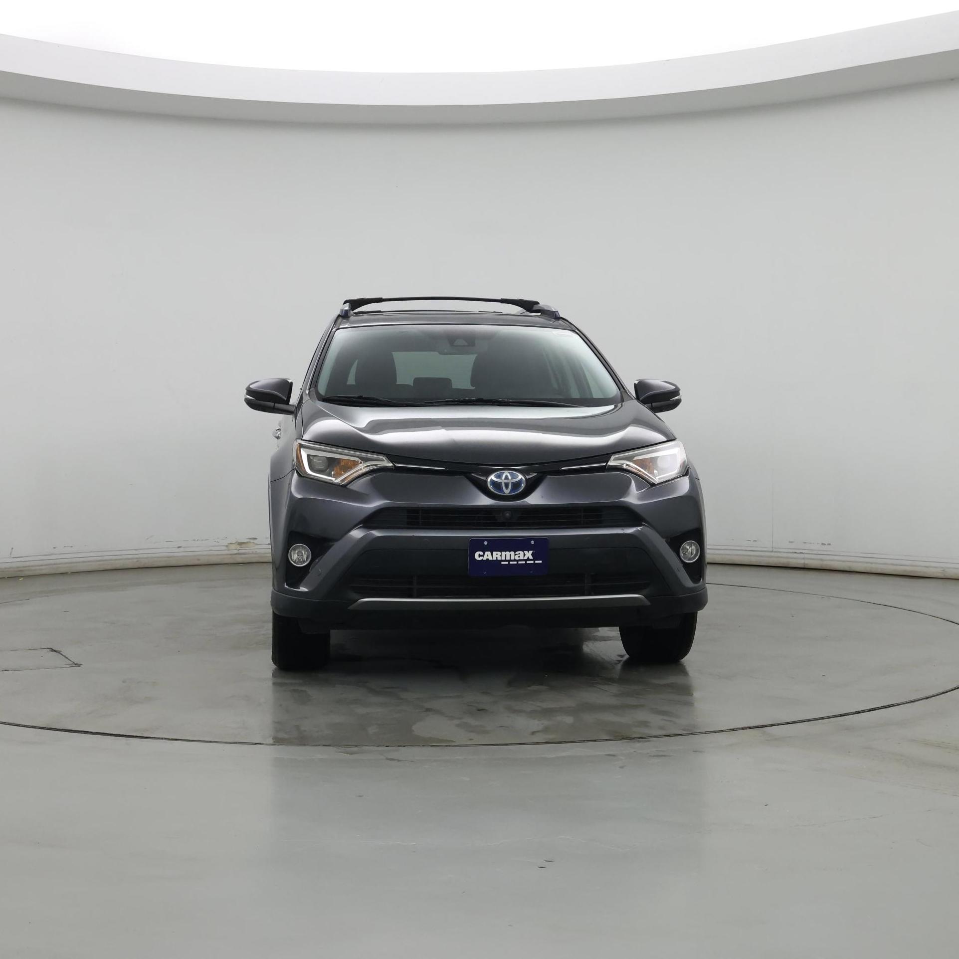 Thumbnail: 2017 Toyota RAV4 - 5