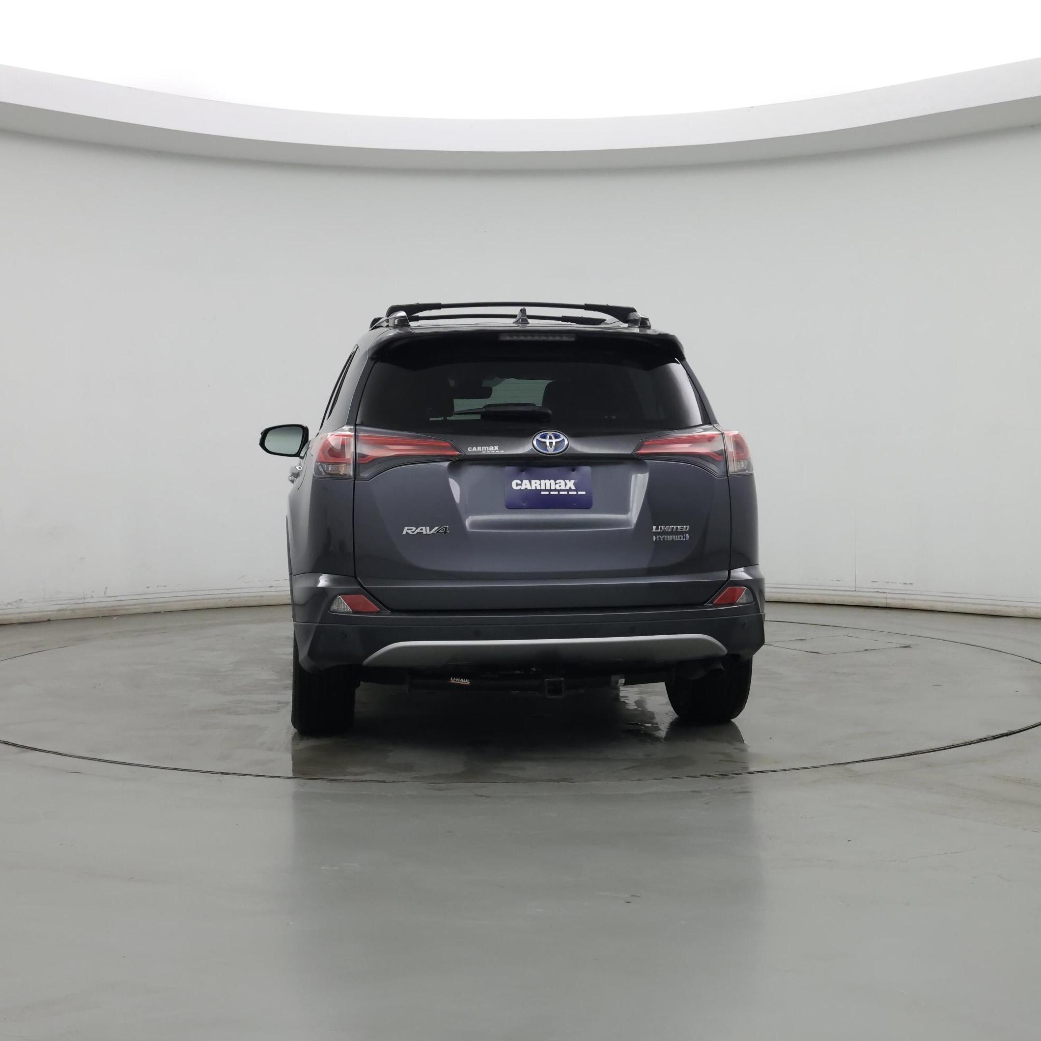 Thumbnail: 2017 Toyota RAV4 - 6