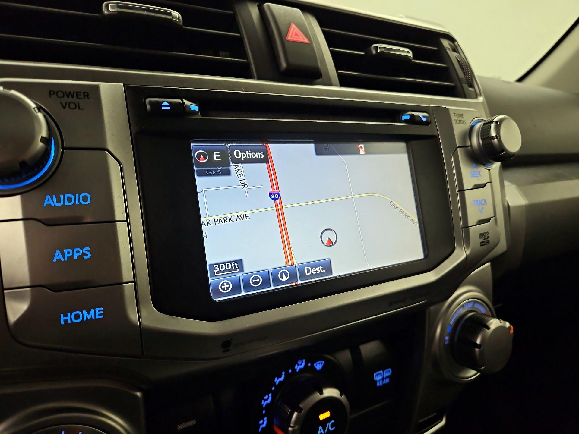 Thumbnail: 2016 Toyota 4Runner - 14