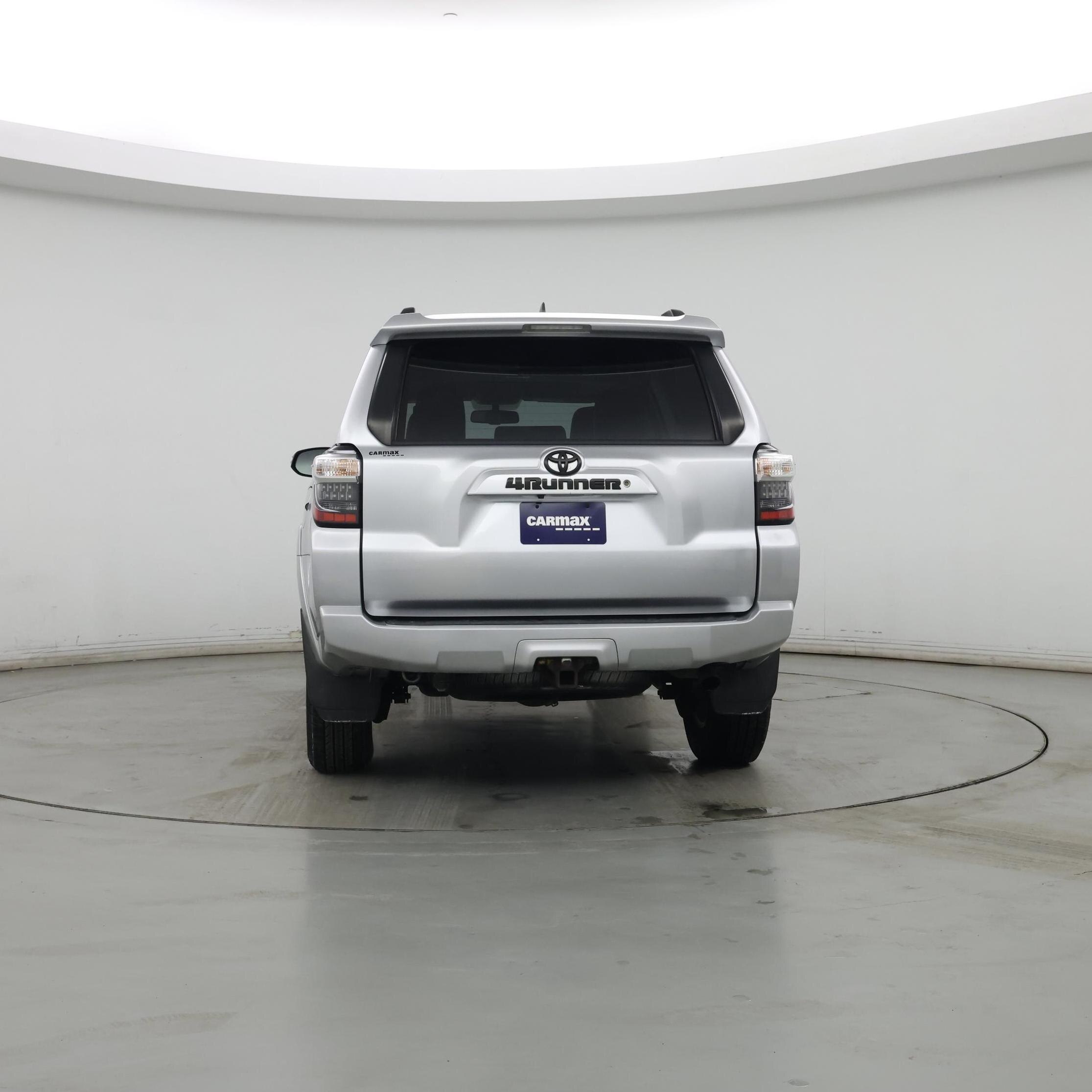 Thumbnail: 2016 Toyota 4Runner - 6