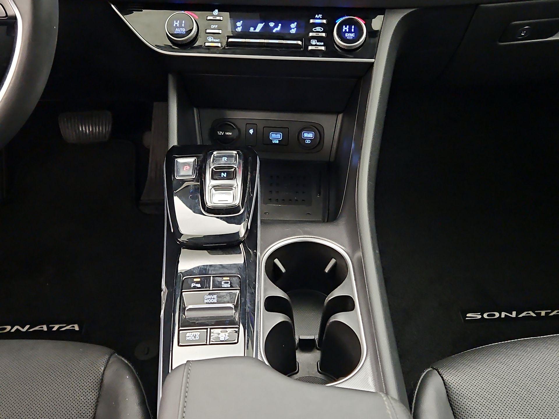 Thumbnail: 2020 Hyundai Sonata - 18