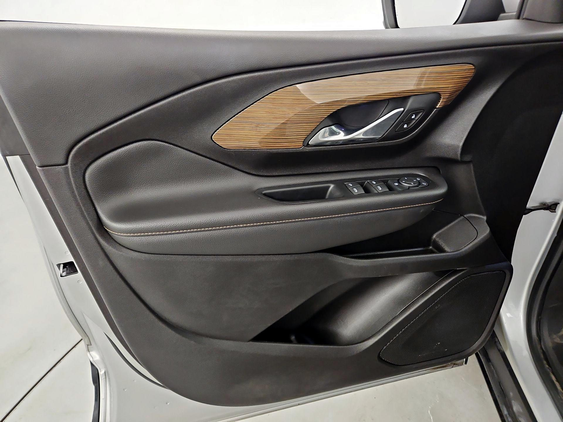 Thumbnail: 2018 GMC Terrain - 12