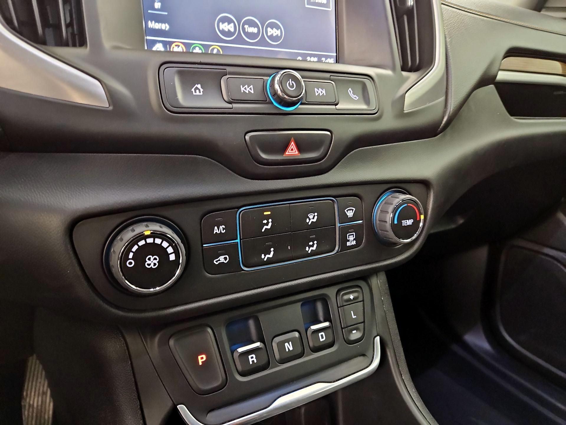 Thumbnail: 2018 GMC Terrain - 16