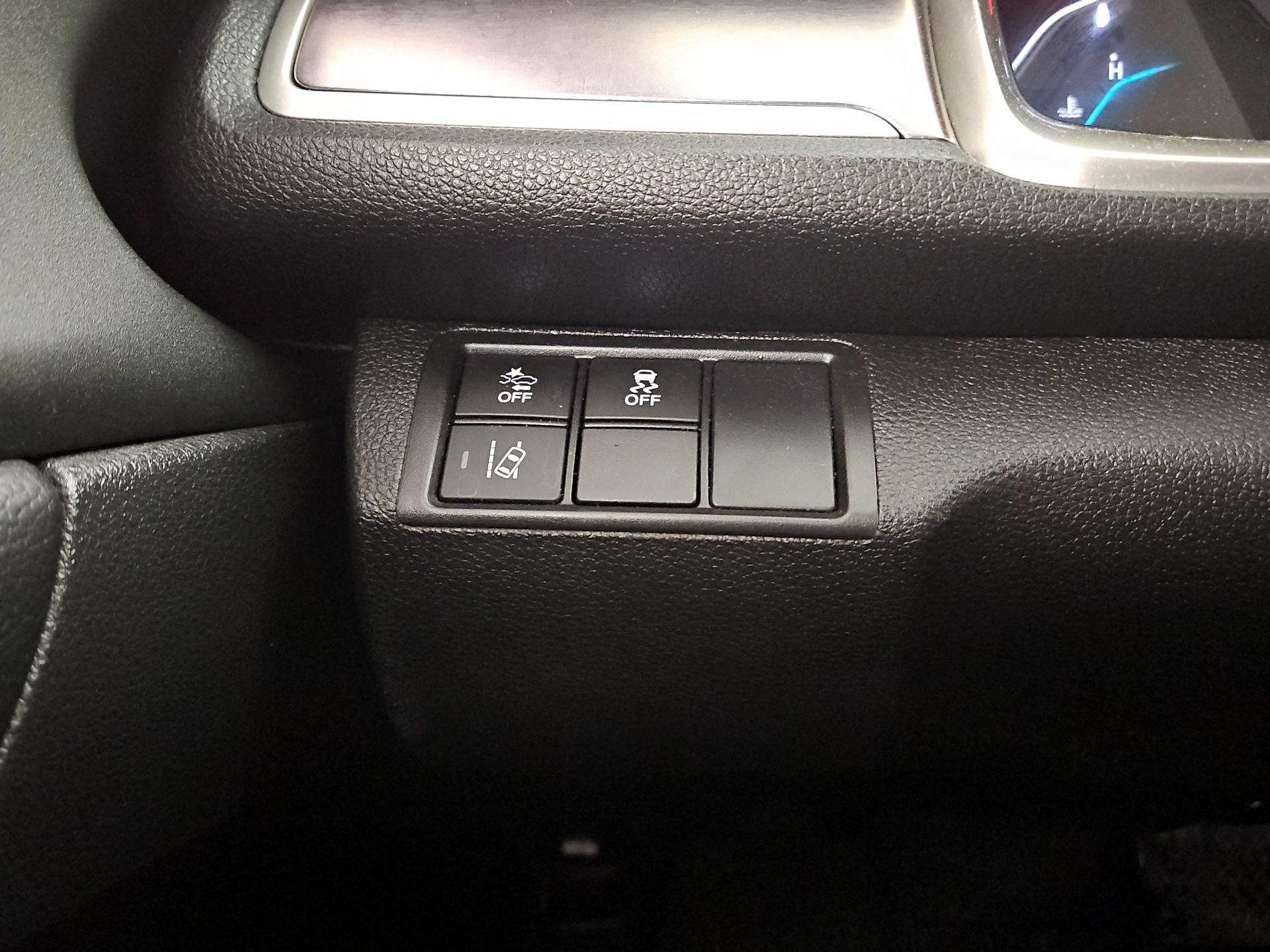 Thumbnail: 2016 Honda Civic - 13