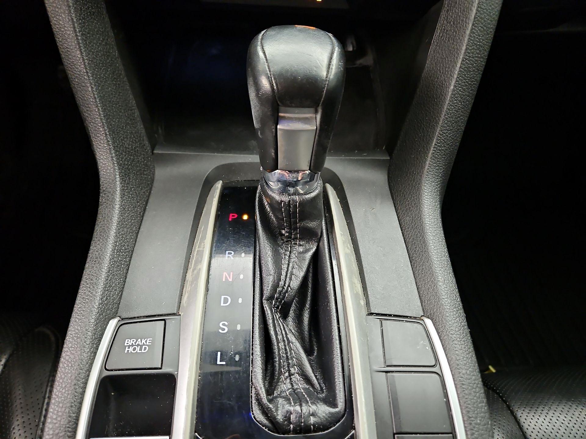 Thumbnail: 2016 Honda Civic - 17