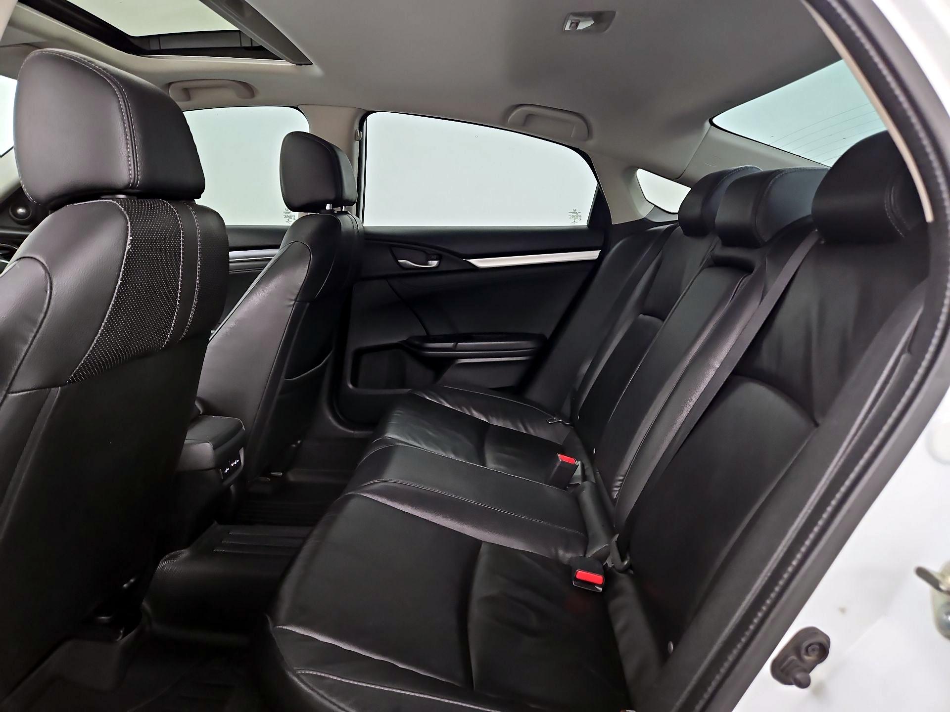 Thumbnail: 2016 Honda Civic - 19