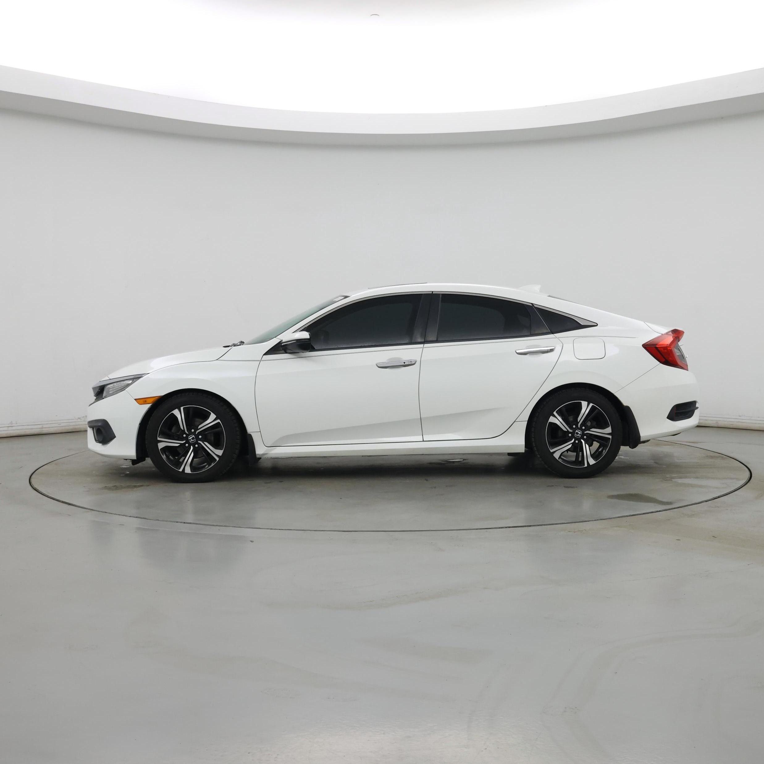 Thumbnail: 2016 Honda Civic - 3