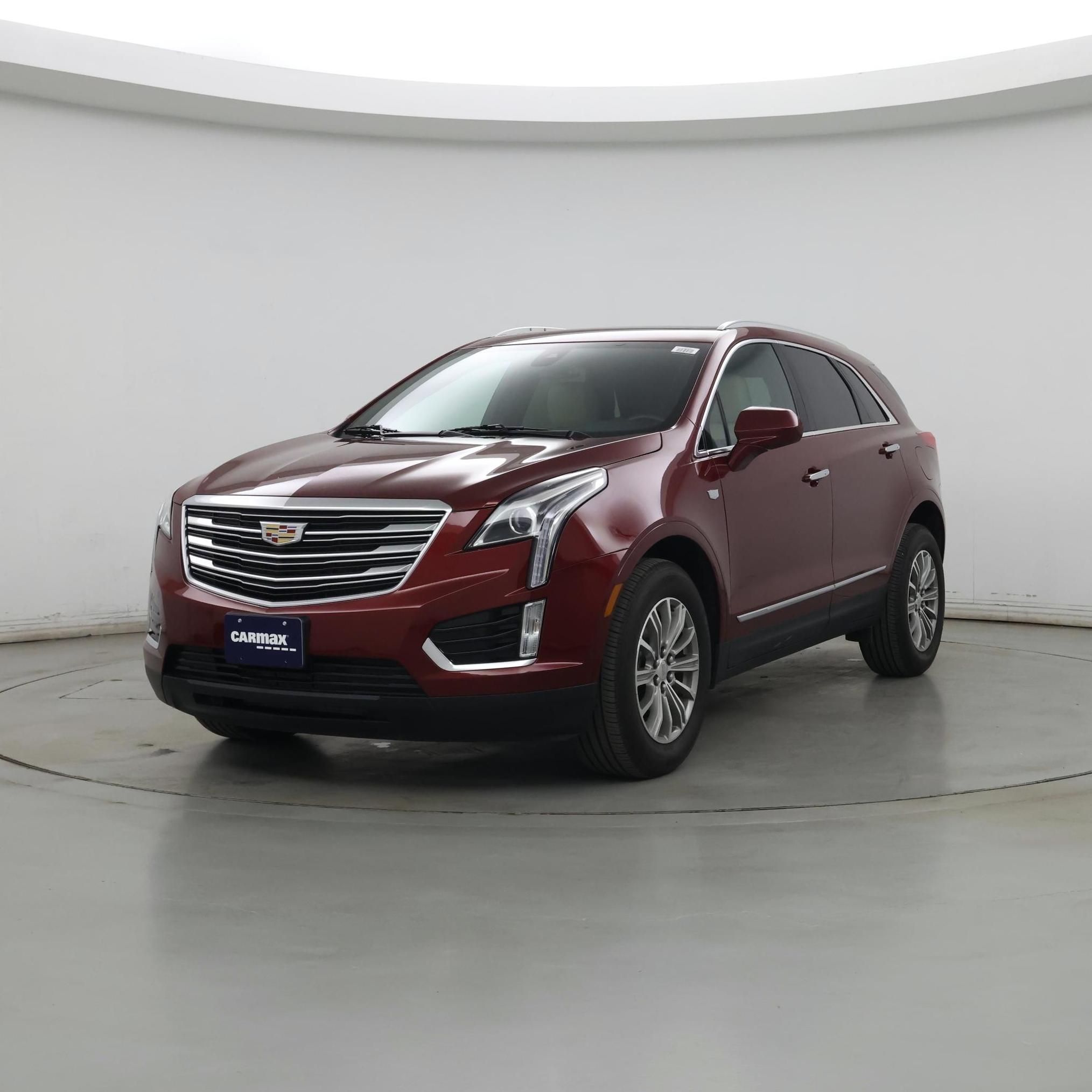 Thumbnail: 2017 Cadillac XT5 - 4