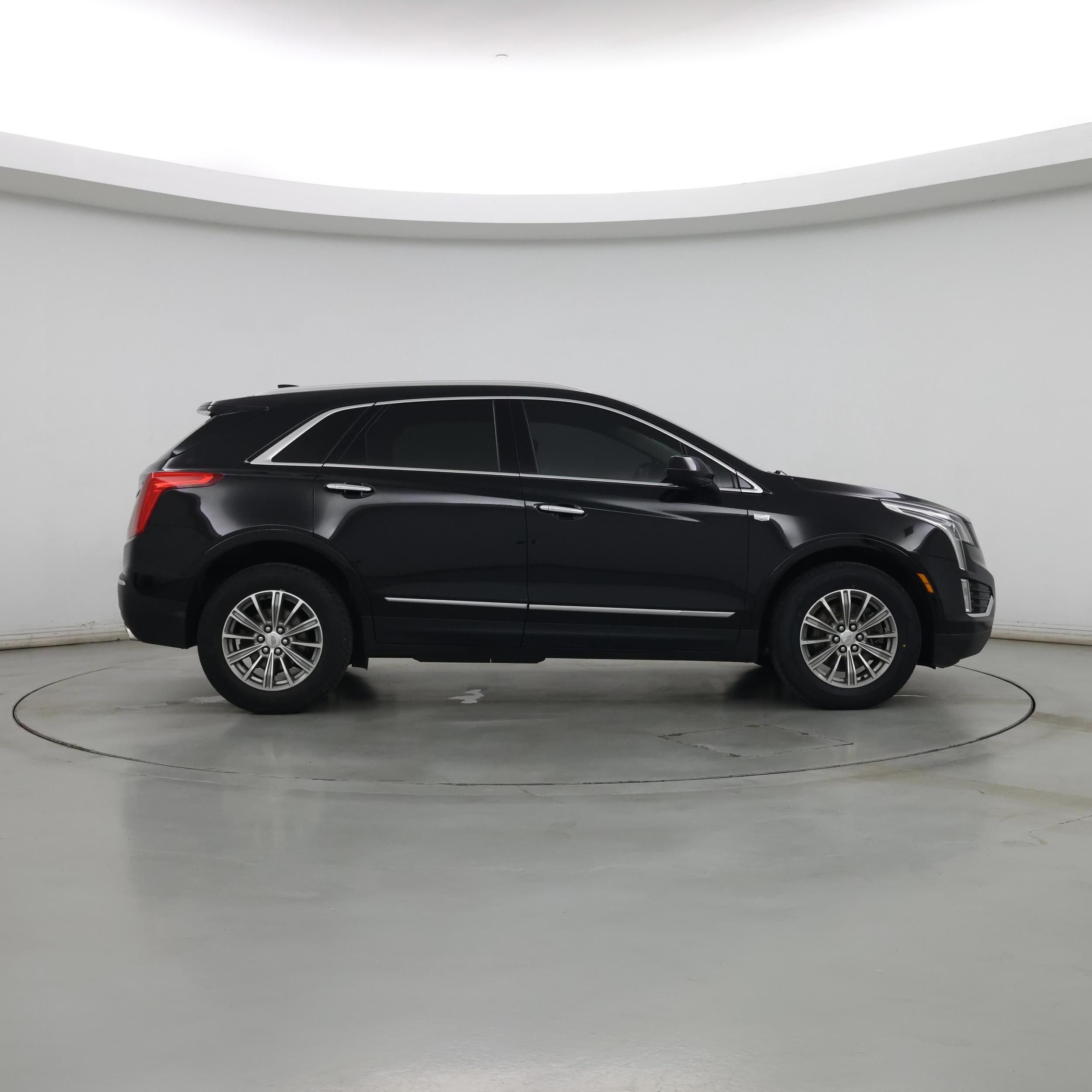 Thumbnail: 2017 Cadillac XT5 - 7