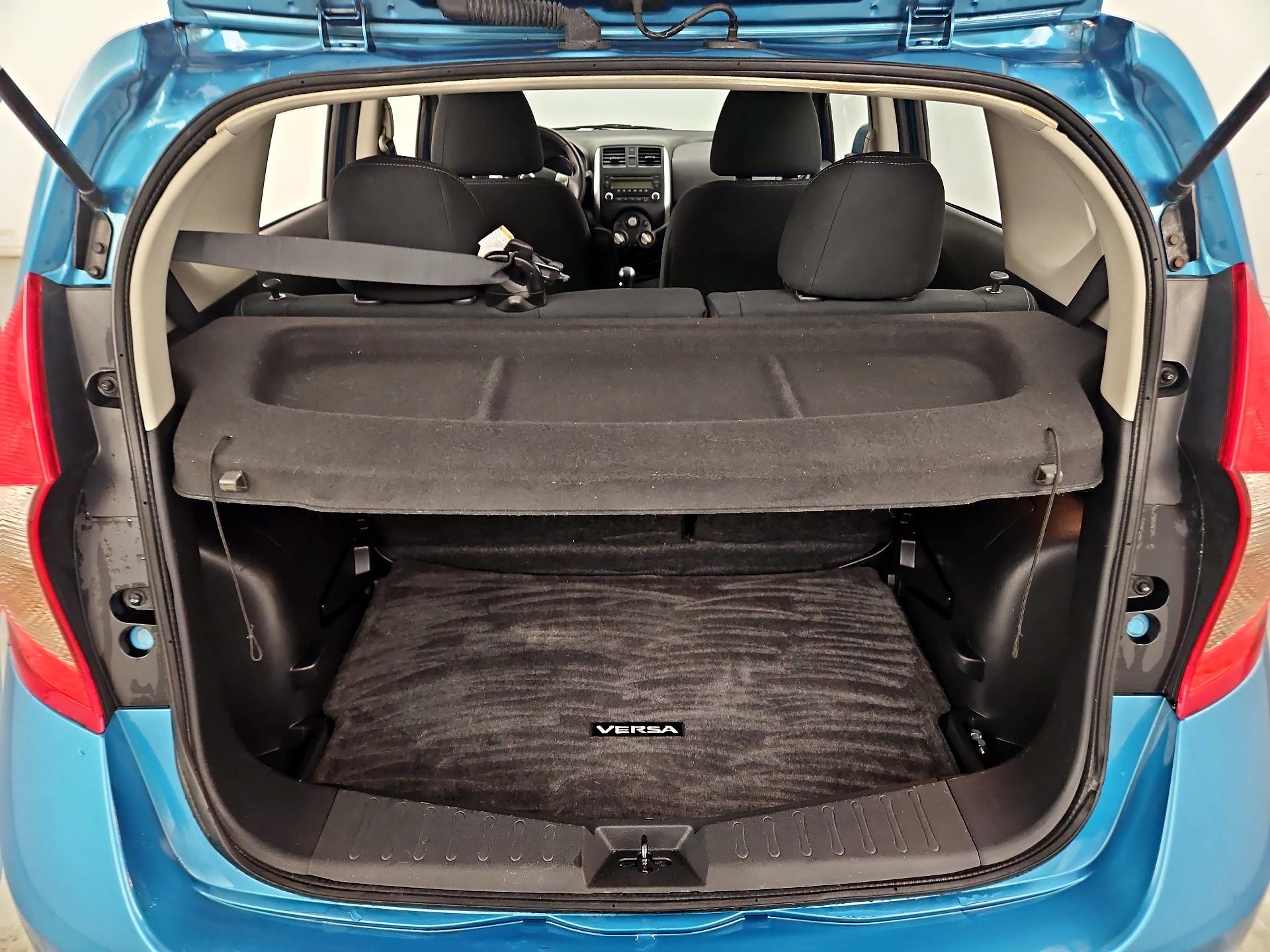 Thumbnail: 2014 Nissan Versa Note - 19