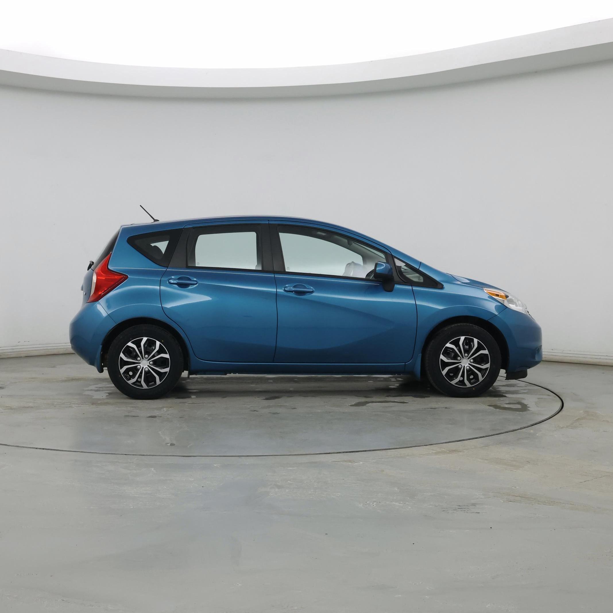 Thumbnail: 2014 Nissan Versa Note - 7