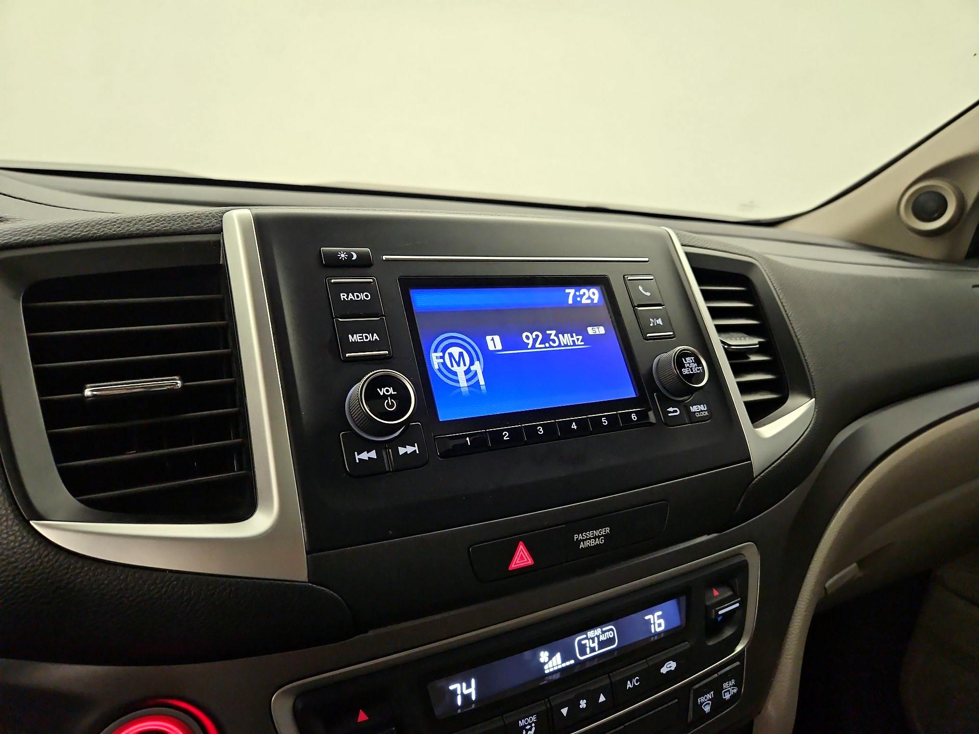 Thumbnail: 2019 Honda Ridgeline - 15