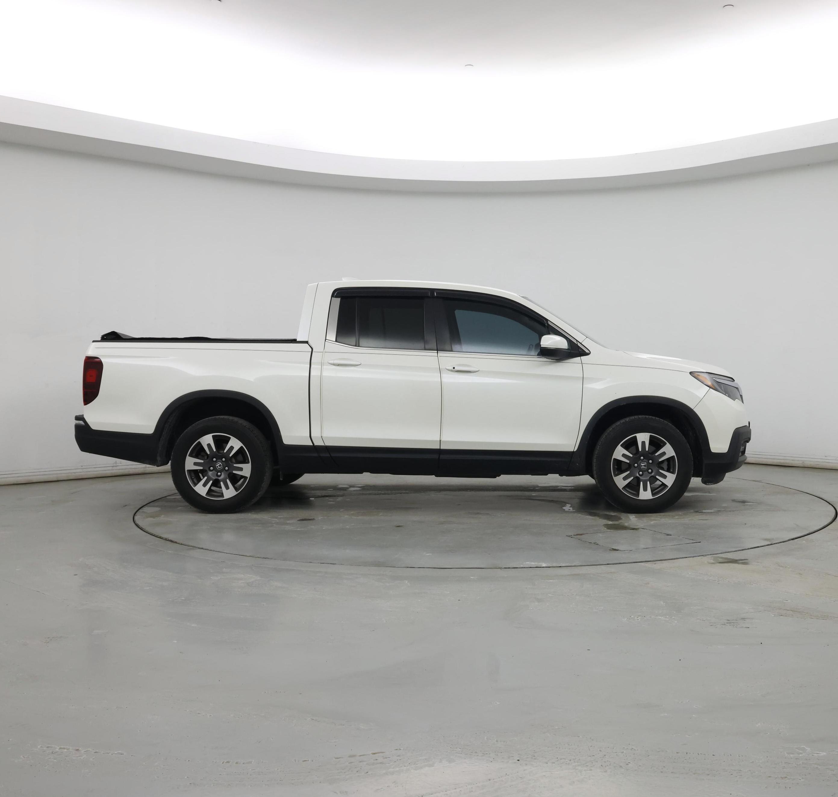 Thumbnail: 2019 Honda Ridgeline - 7