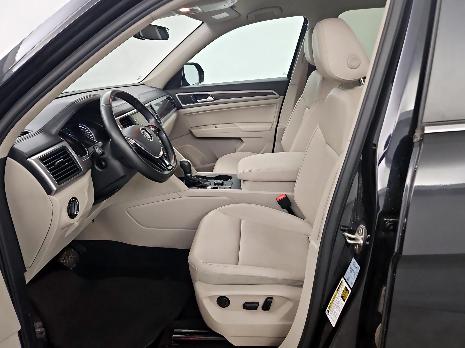 Thumbnail: 2018 Volkswagen Atlas - 11