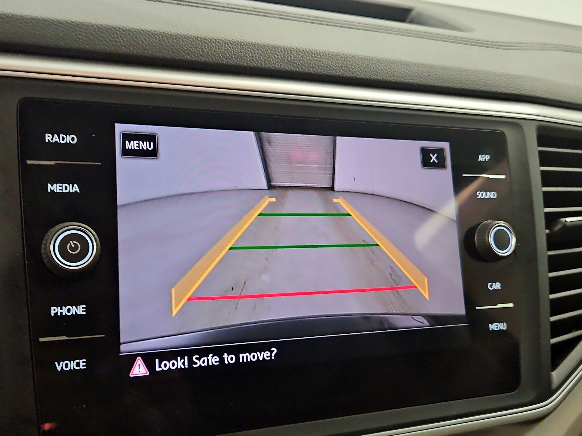 Thumbnail: 2018 Volkswagen Atlas - 14