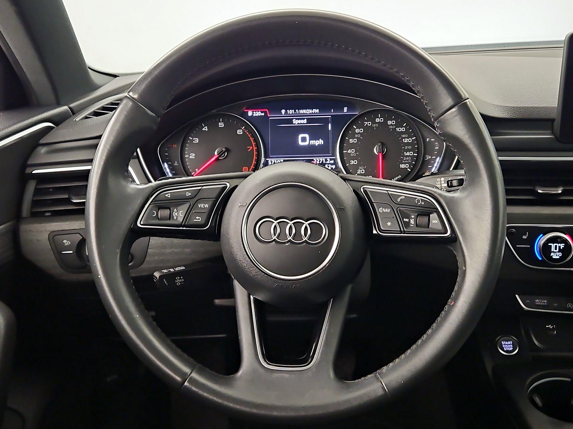 Thumbnail: 2019 Audi A4 - 10