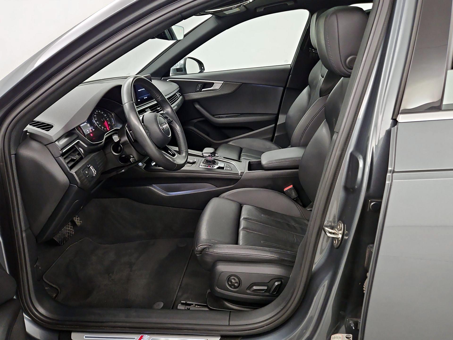 Thumbnail: 2019 Audi A4 - 11