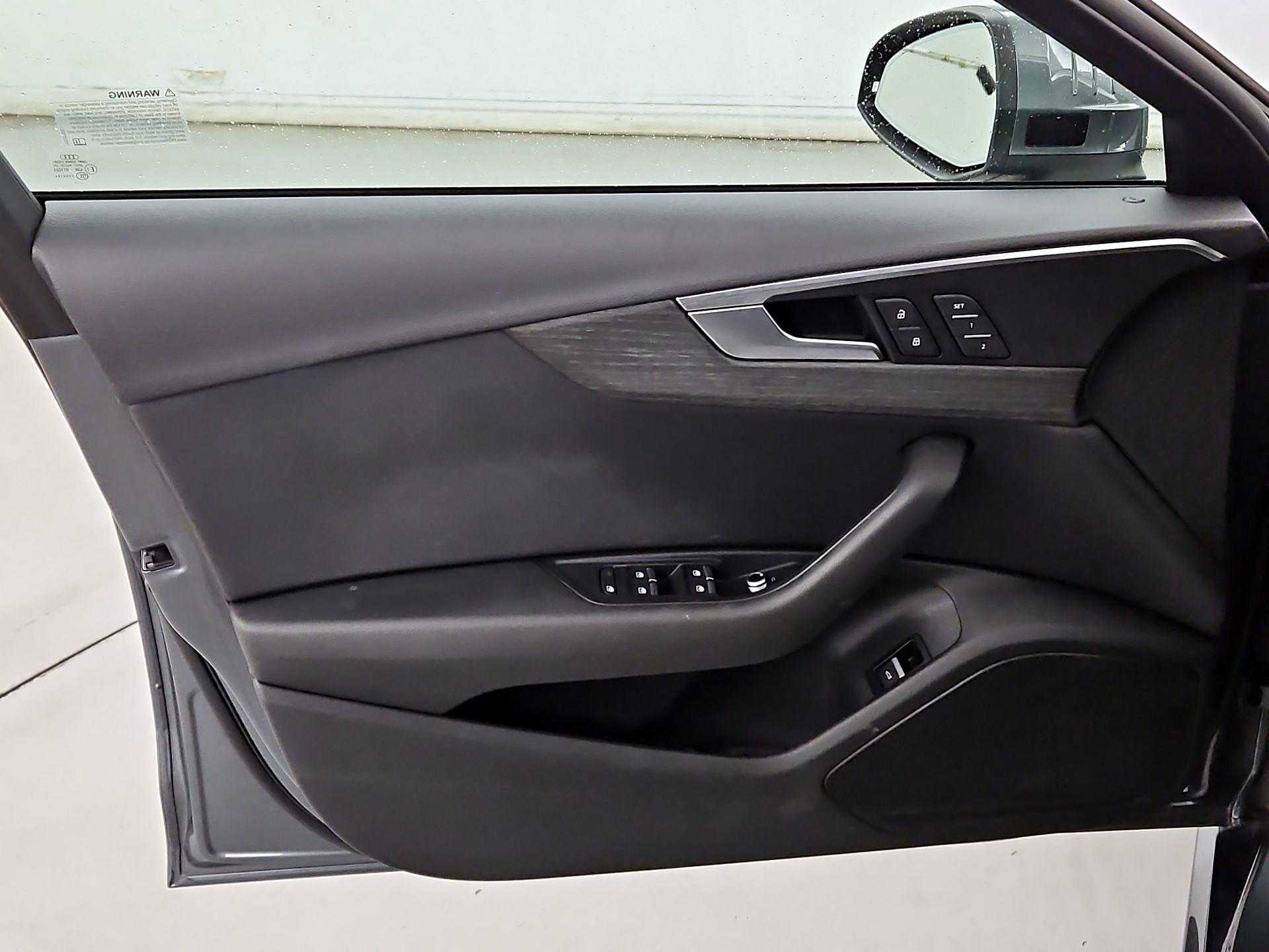 Thumbnail: 2019 Audi A4 - 12