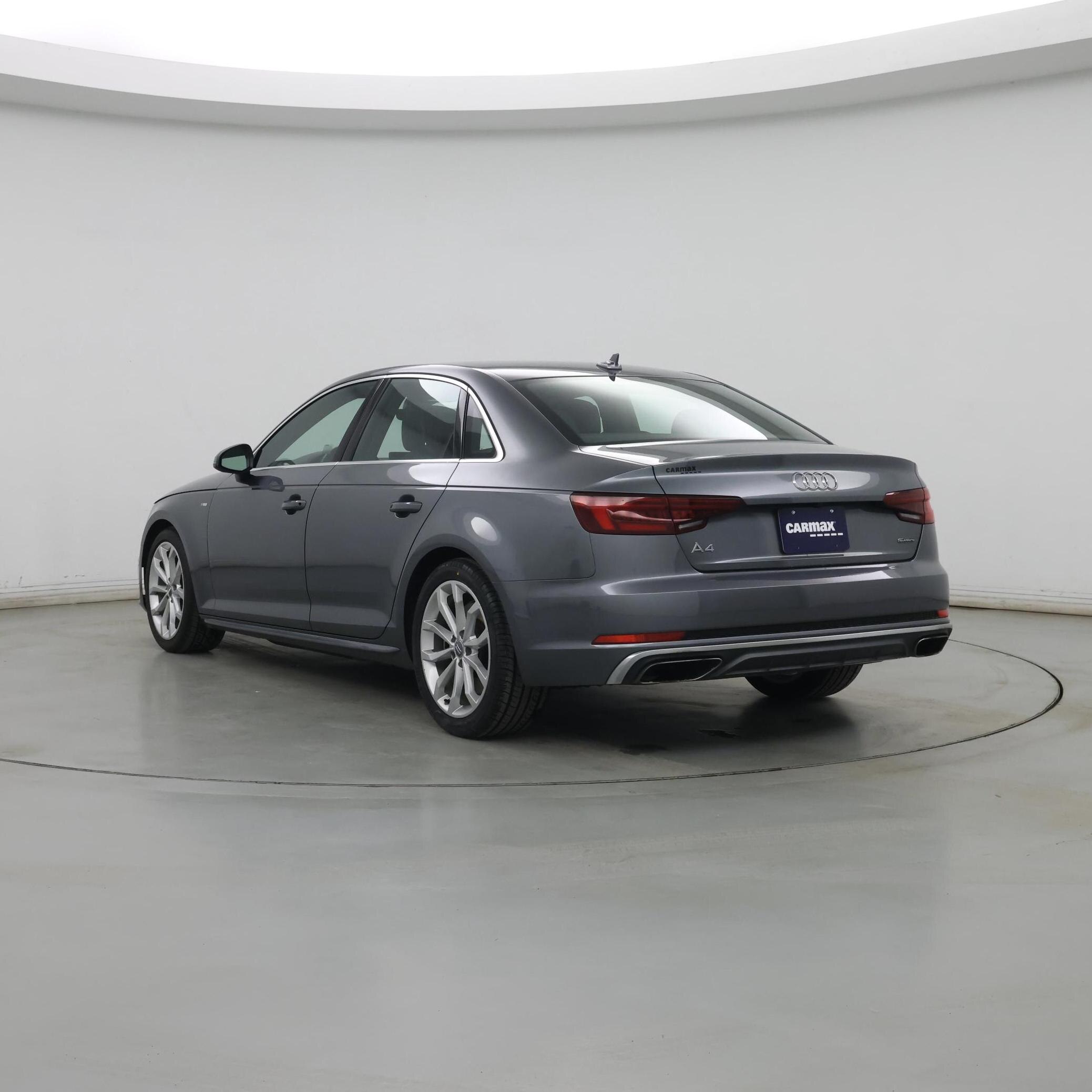 Thumbnail: 2019 Audi A4 - 2