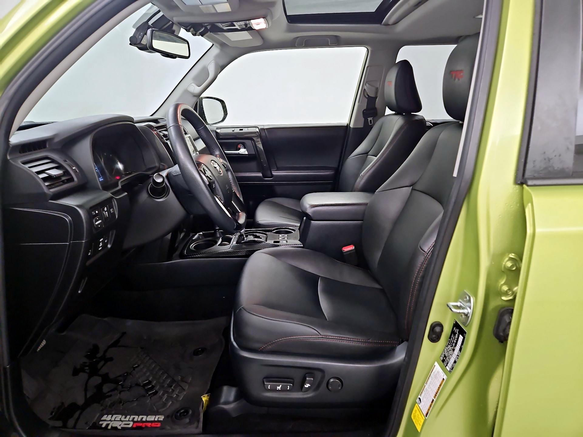 Thumbnail: 2022 Toyota 4Runner - 11