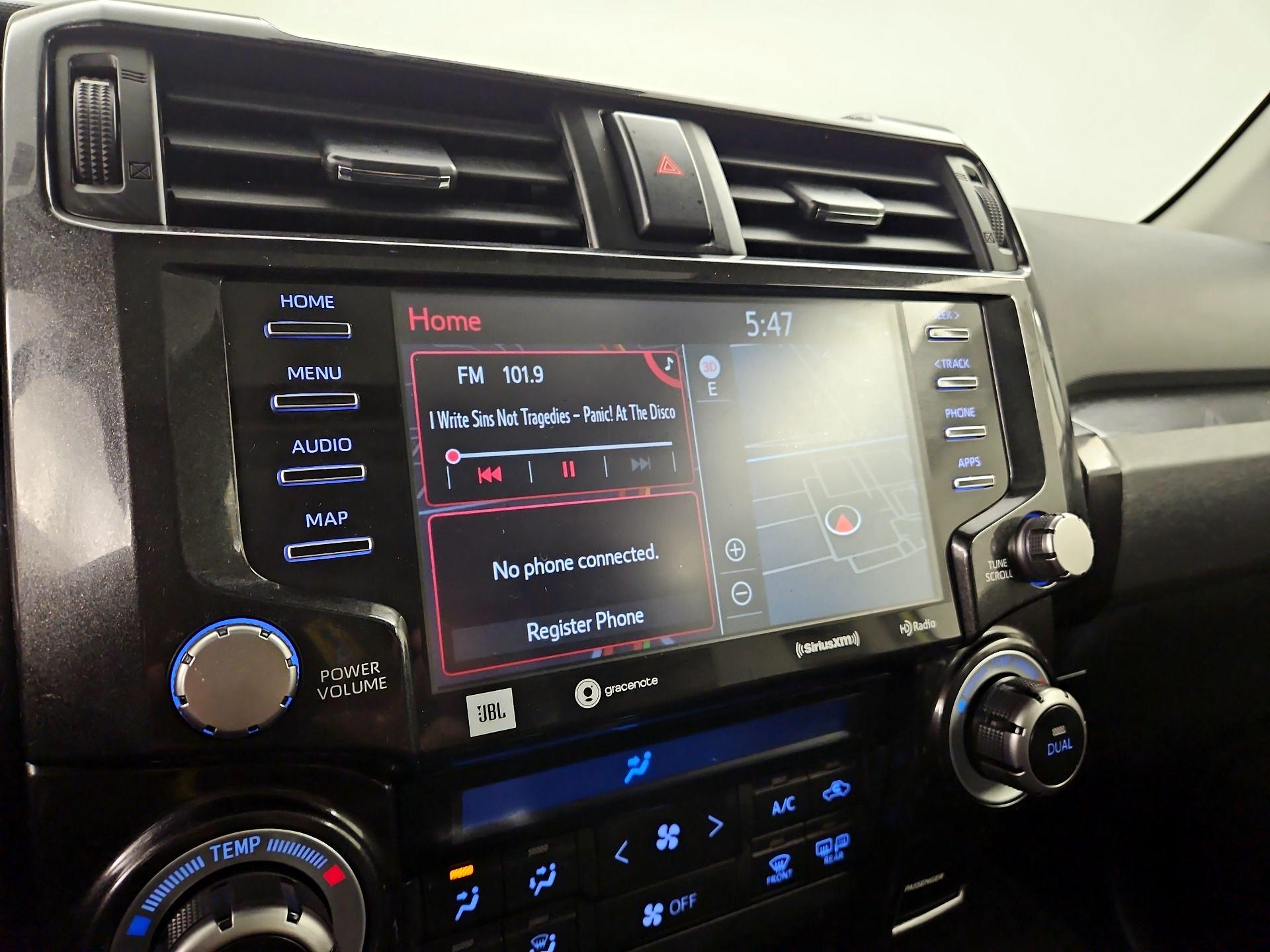 Thumbnail: 2022 Toyota 4Runner - 16