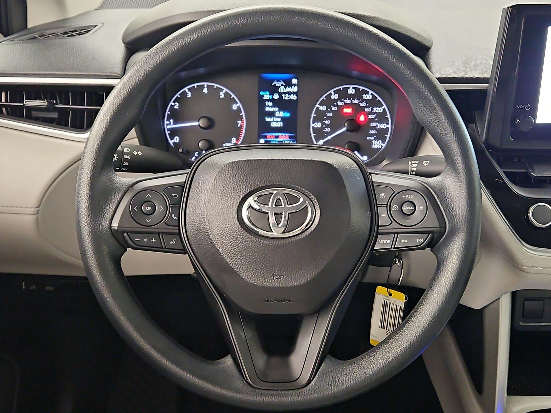 Thumbnail: 2024 Toyota Corolla Cross - 10