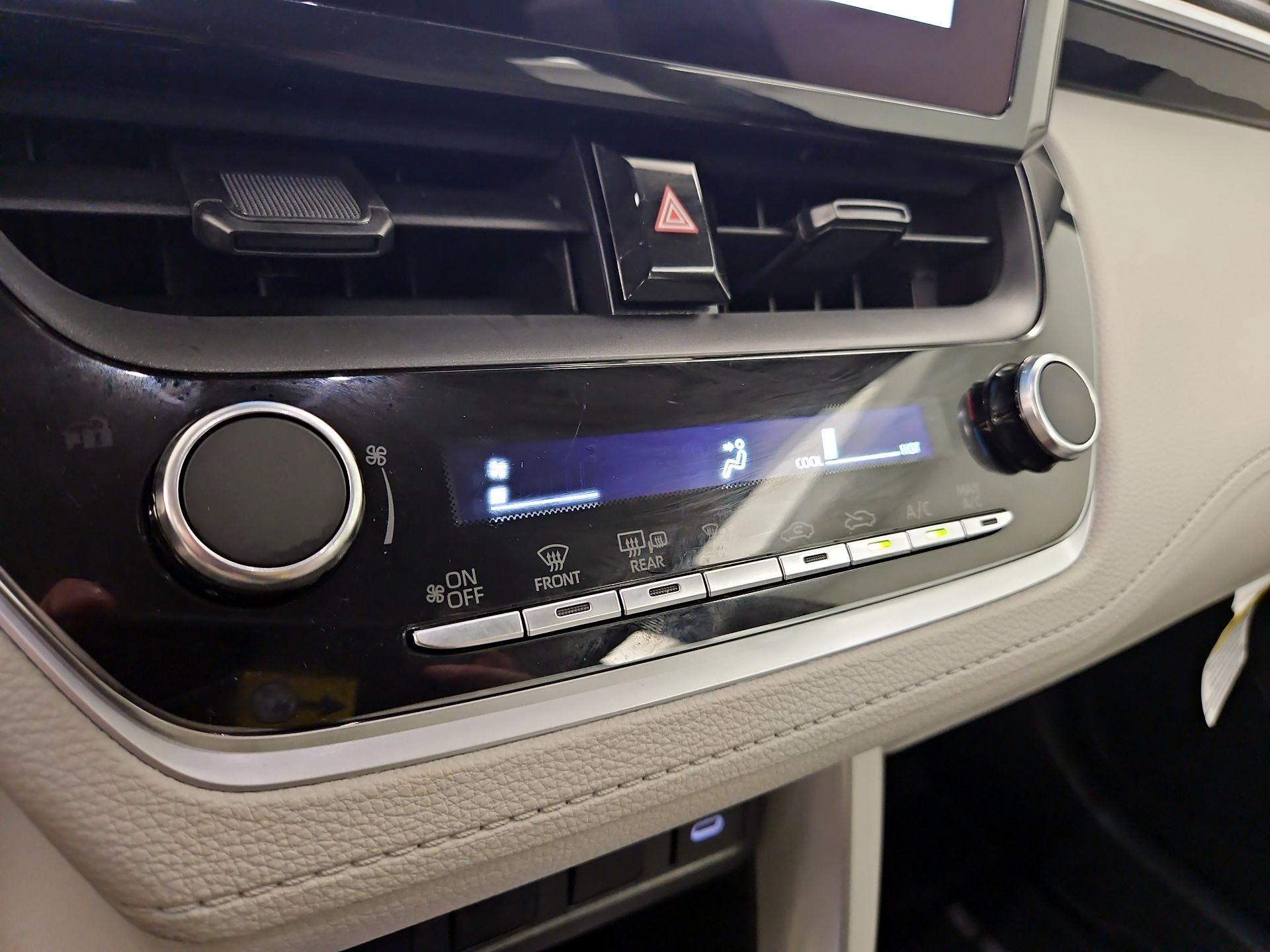 Thumbnail: 2024 Toyota Corolla Cross - 16