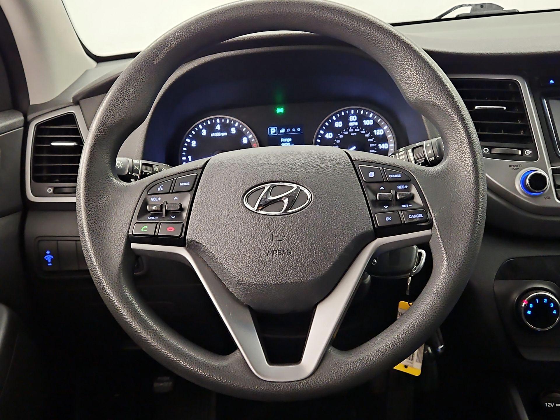 Thumbnail: 2017 Hyundai Tucson - 10