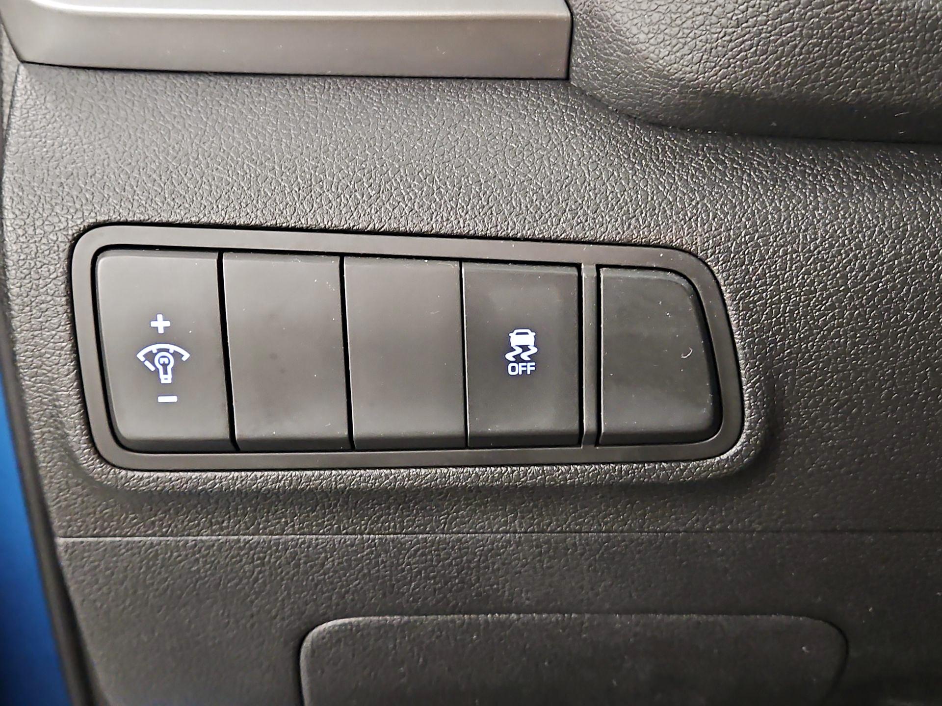 Thumbnail: 2017 Hyundai Tucson - 13