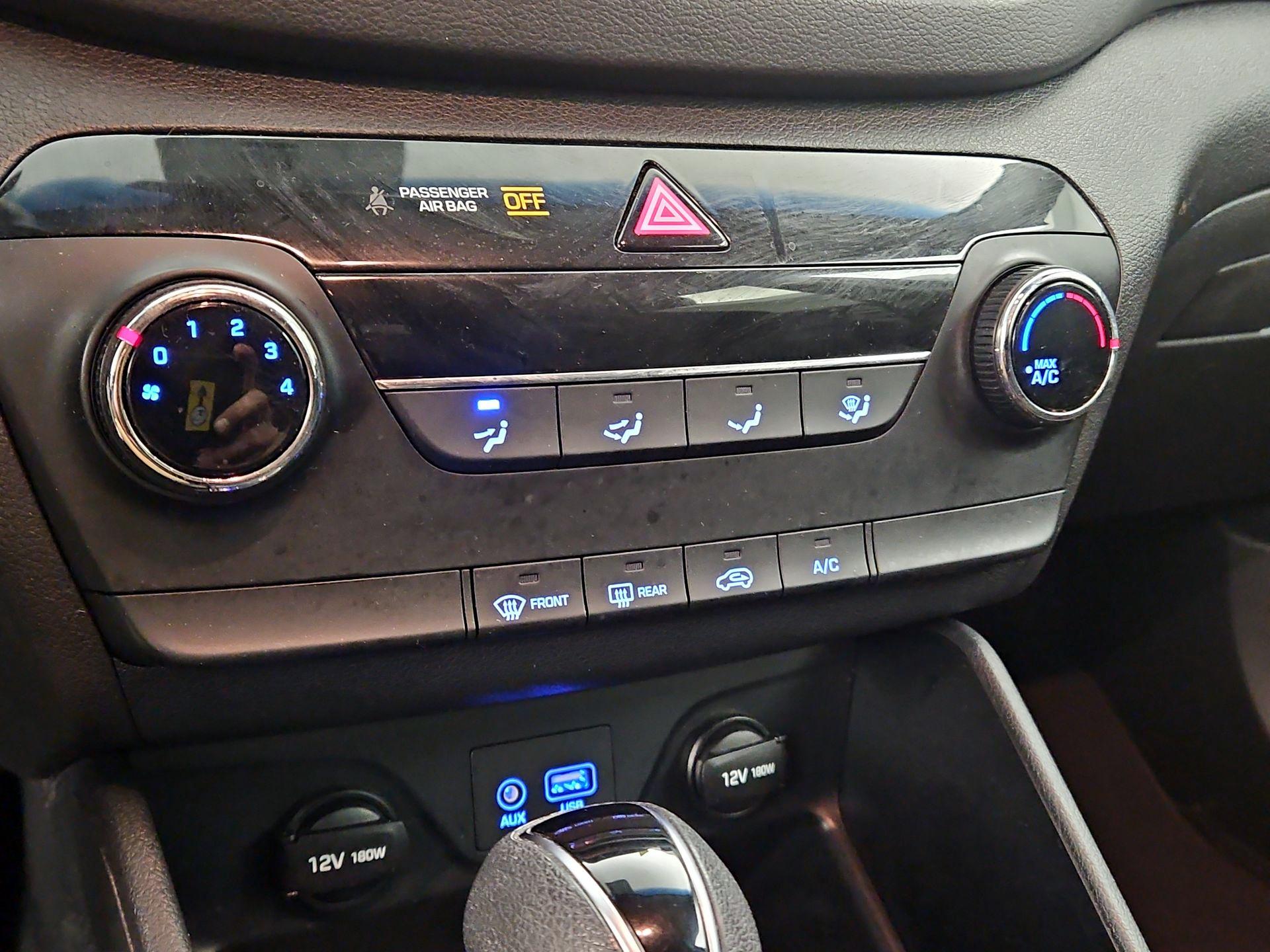 Thumbnail: 2017 Hyundai Tucson - 16