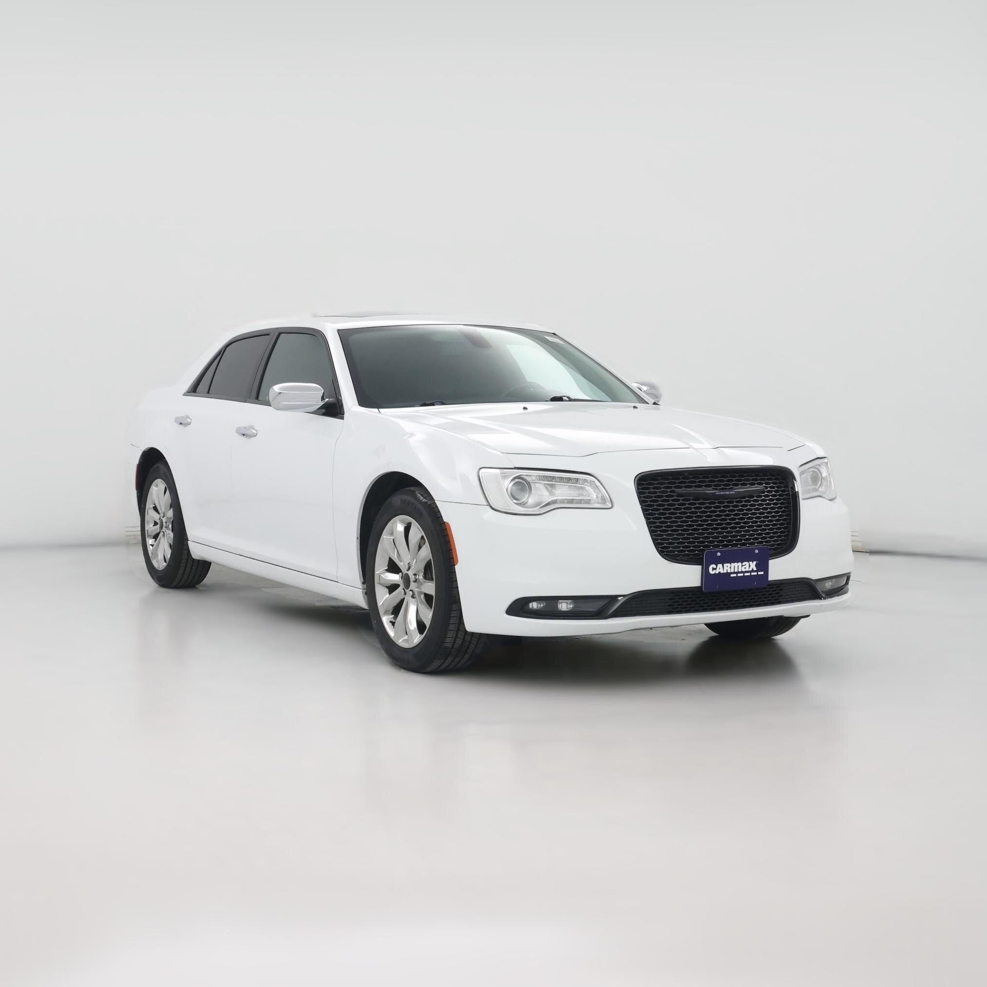 Thumbnail: 2019 Chrysler 300 - 1