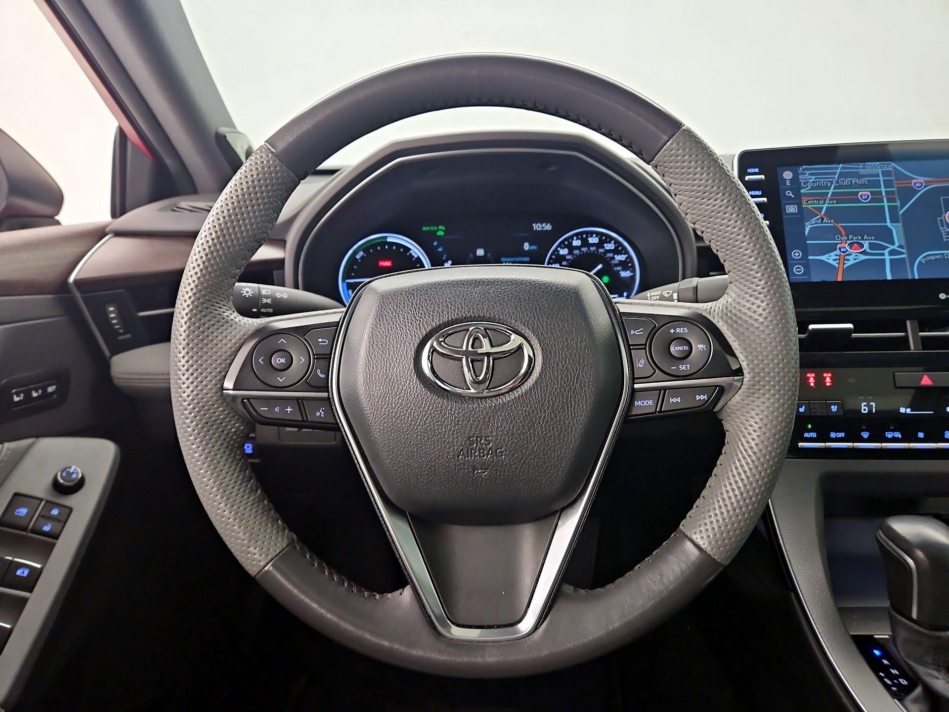 Thumbnail: 2022 Toyota Avalon - 10