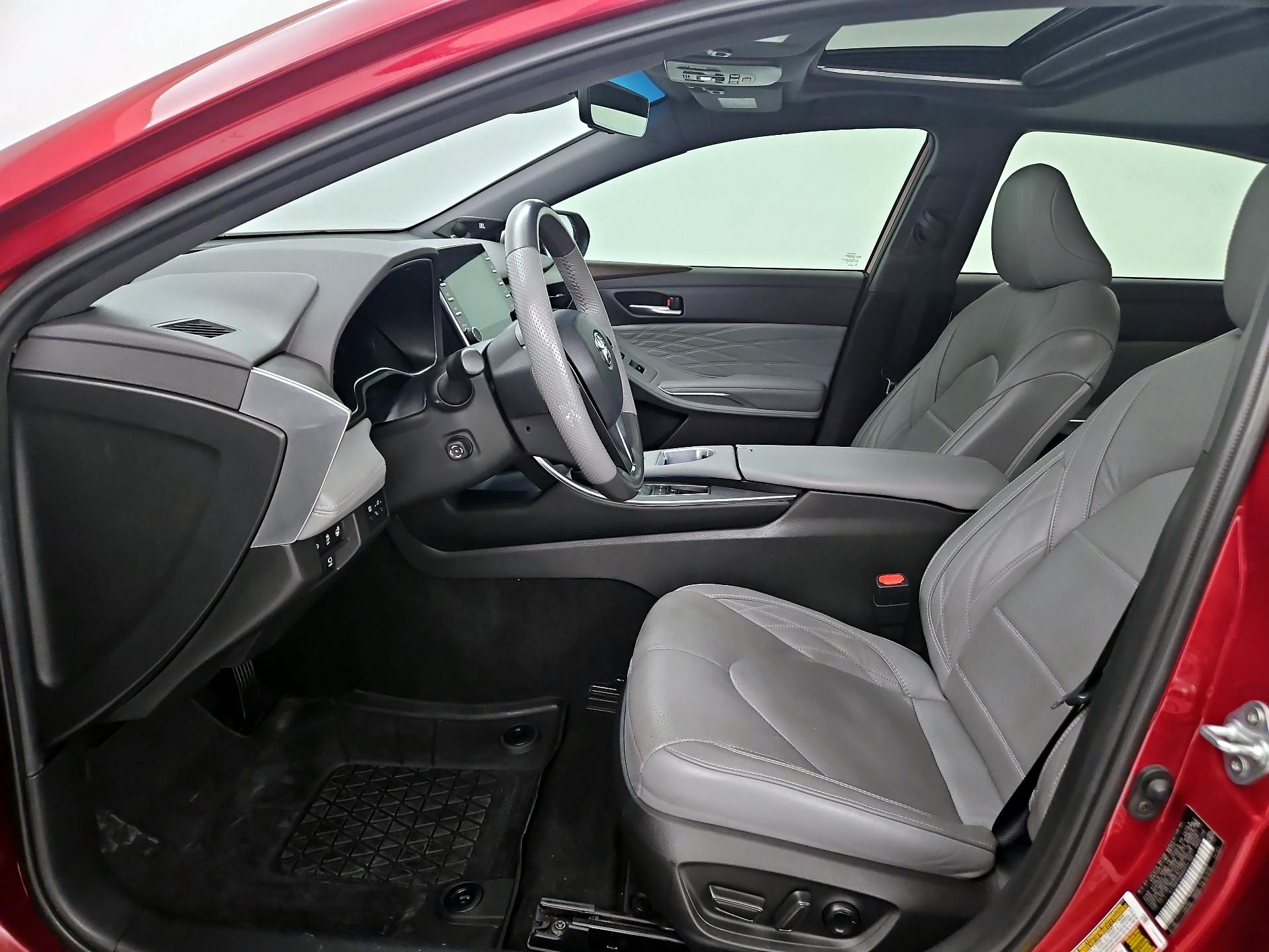 Thumbnail: 2022 Toyota Avalon - 11