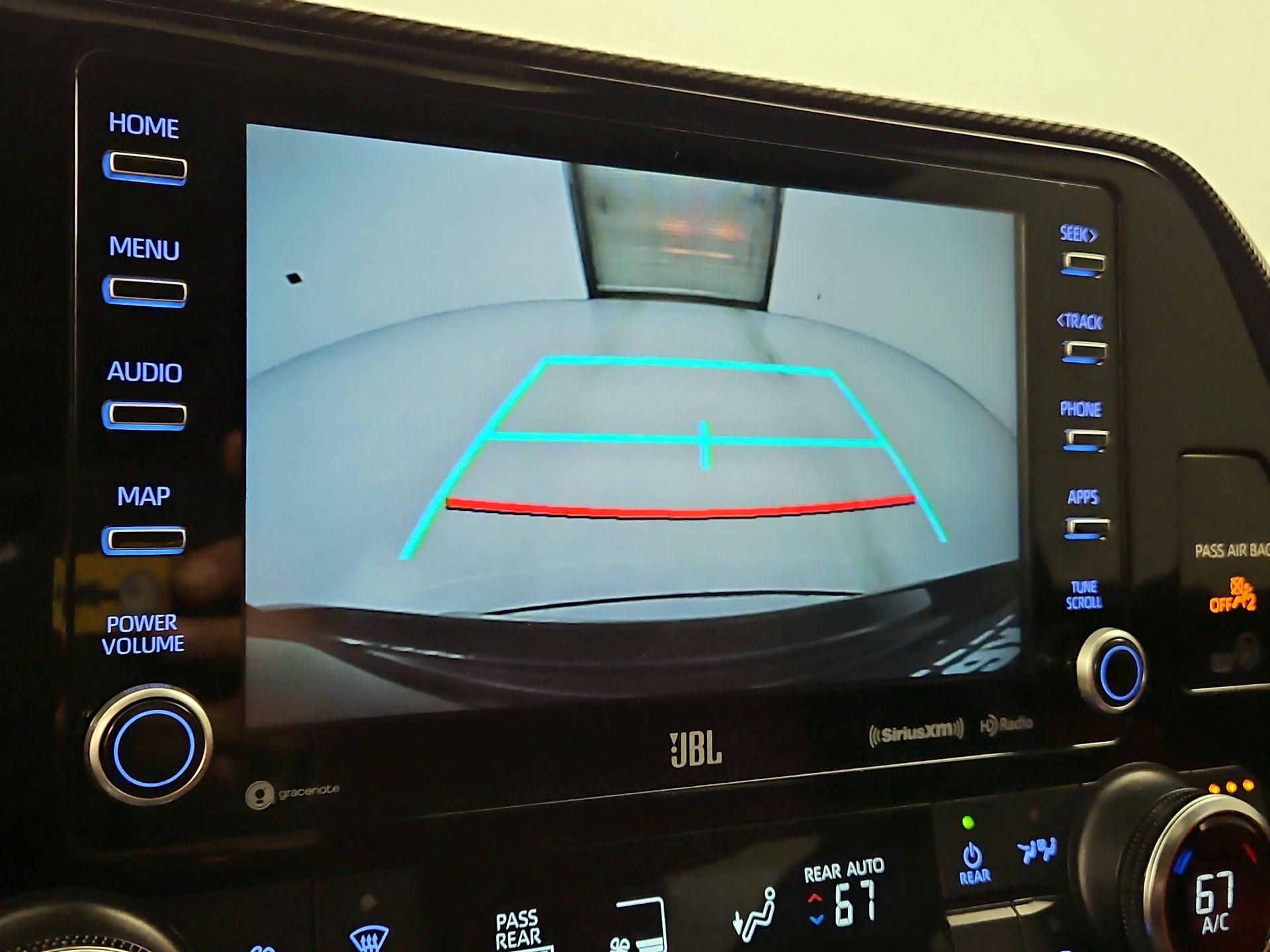 Thumbnail: 2022 Toyota Highlander - 15