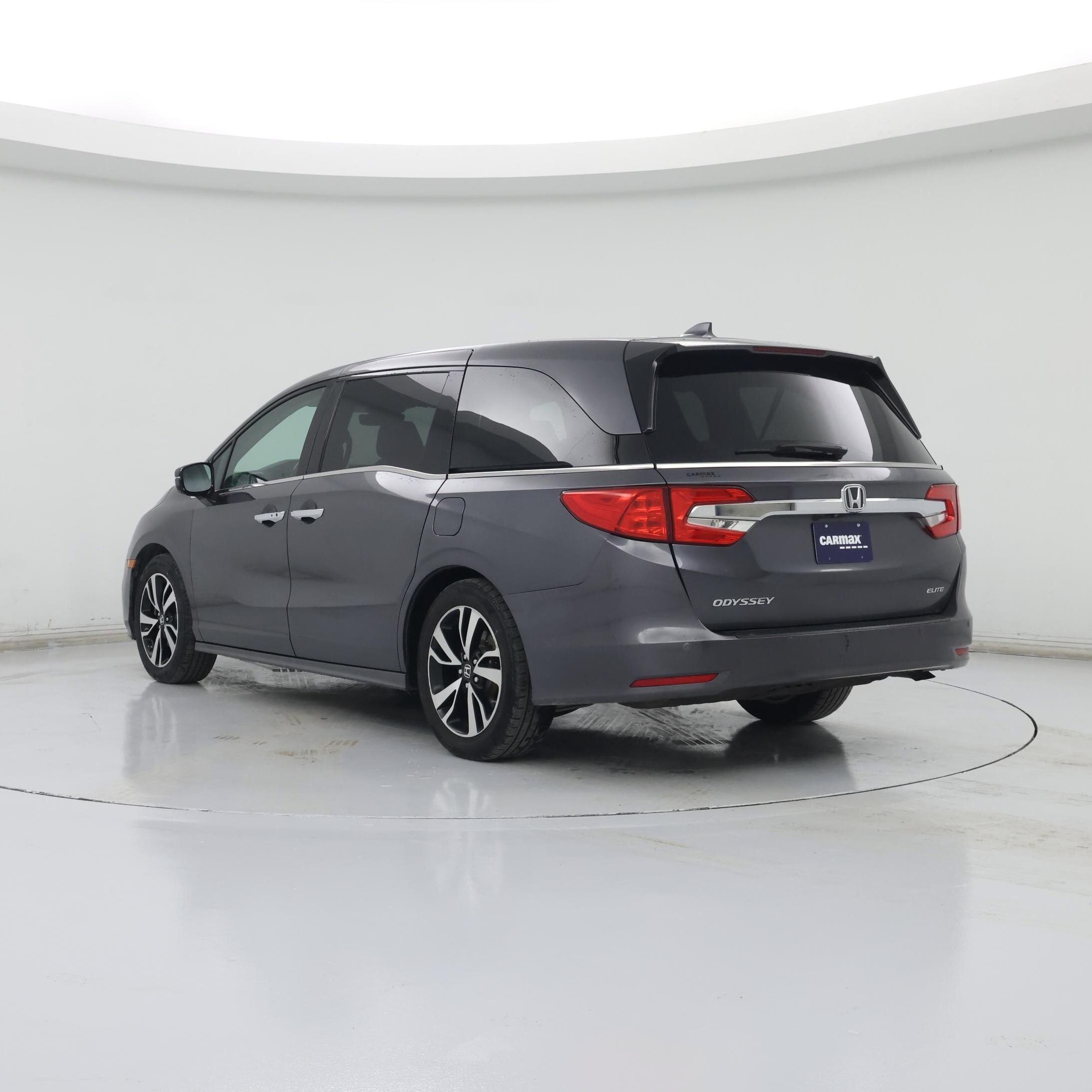 Thumbnail: 2018 Honda Odyssey - 2