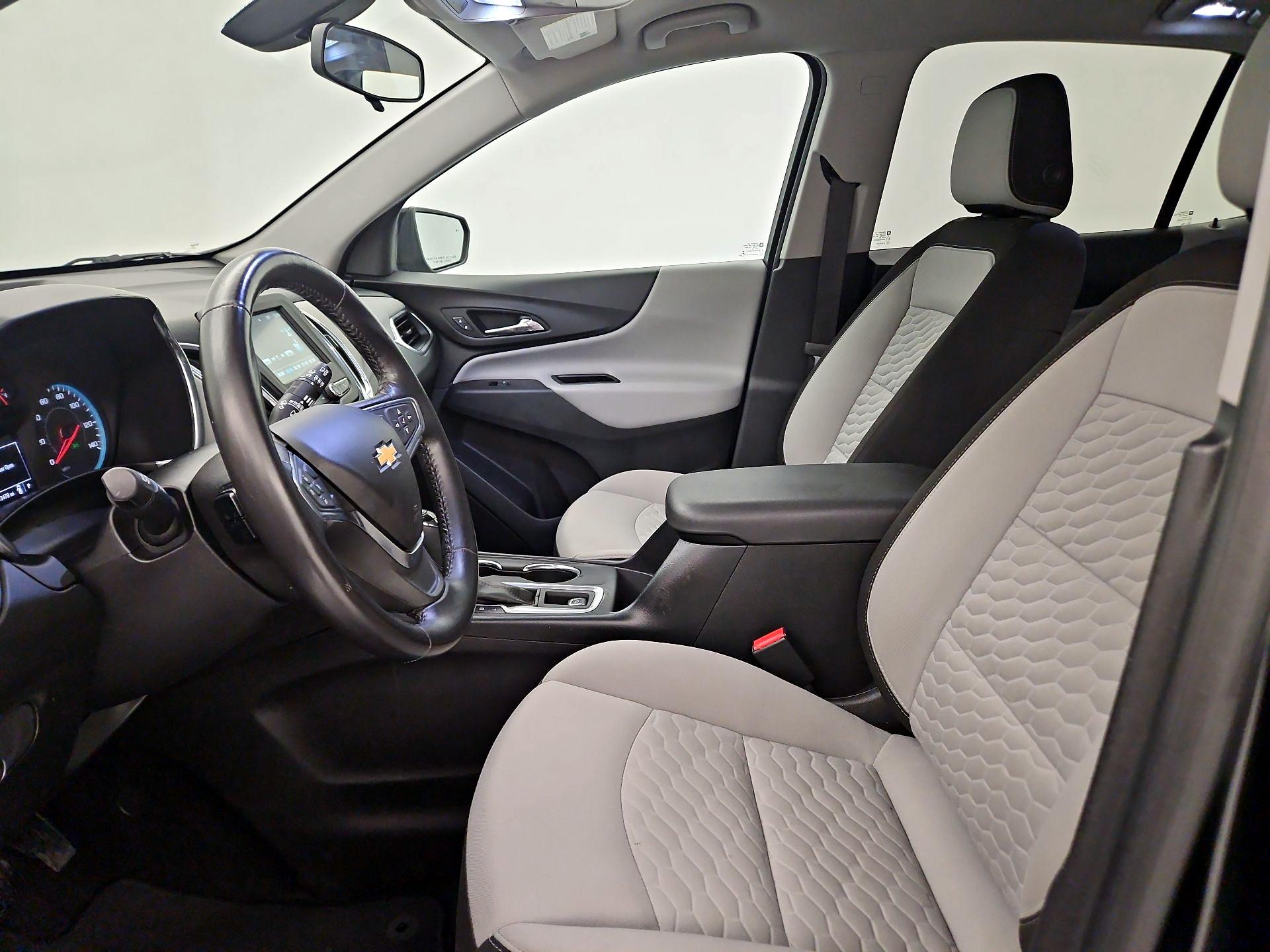 Thumbnail: 2018 Chevrolet Equinox - 11