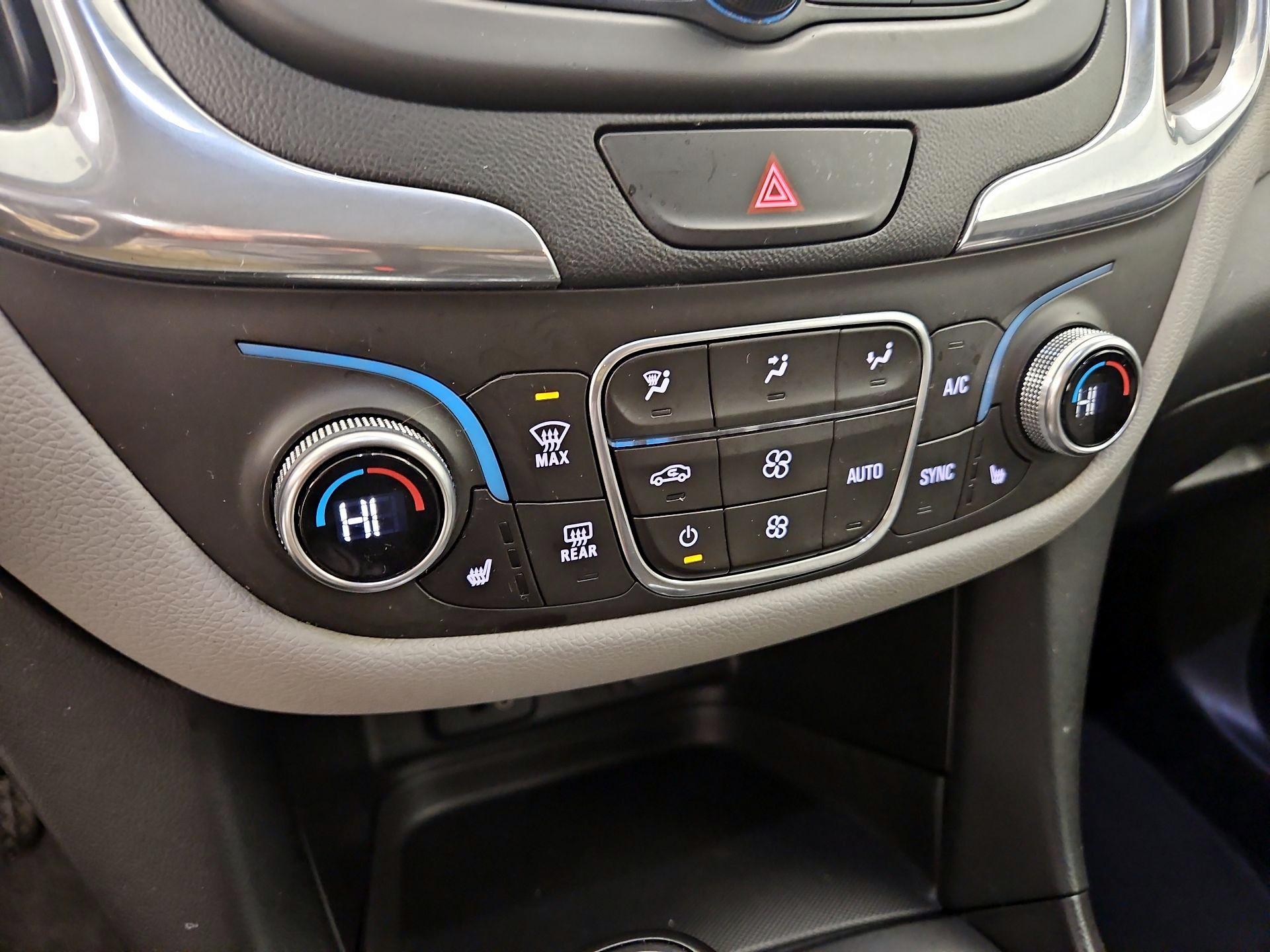 Thumbnail: 2018 Chevrolet Equinox - 16