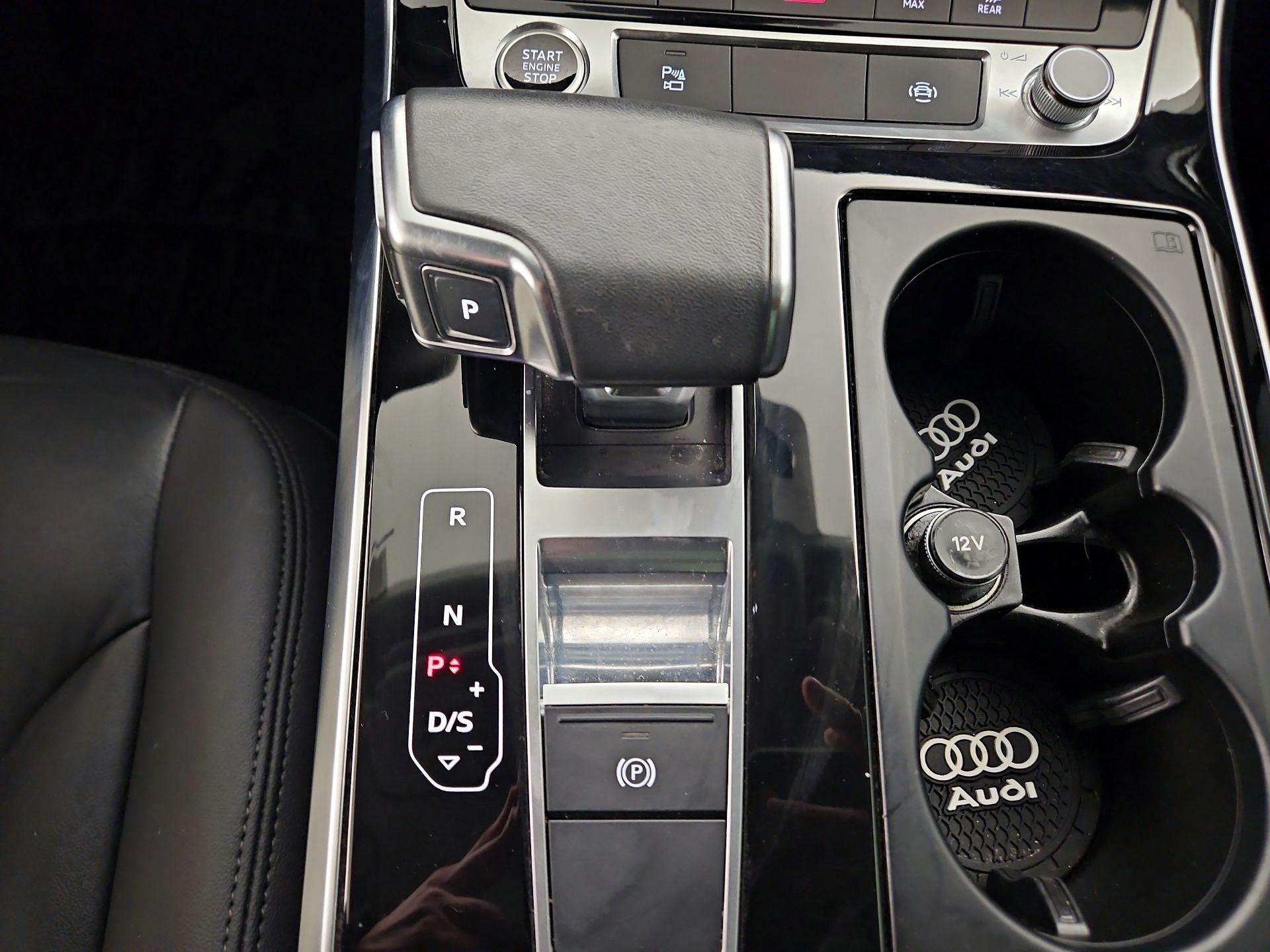 Thumbnail: 2022 Audi Q7 - 18
