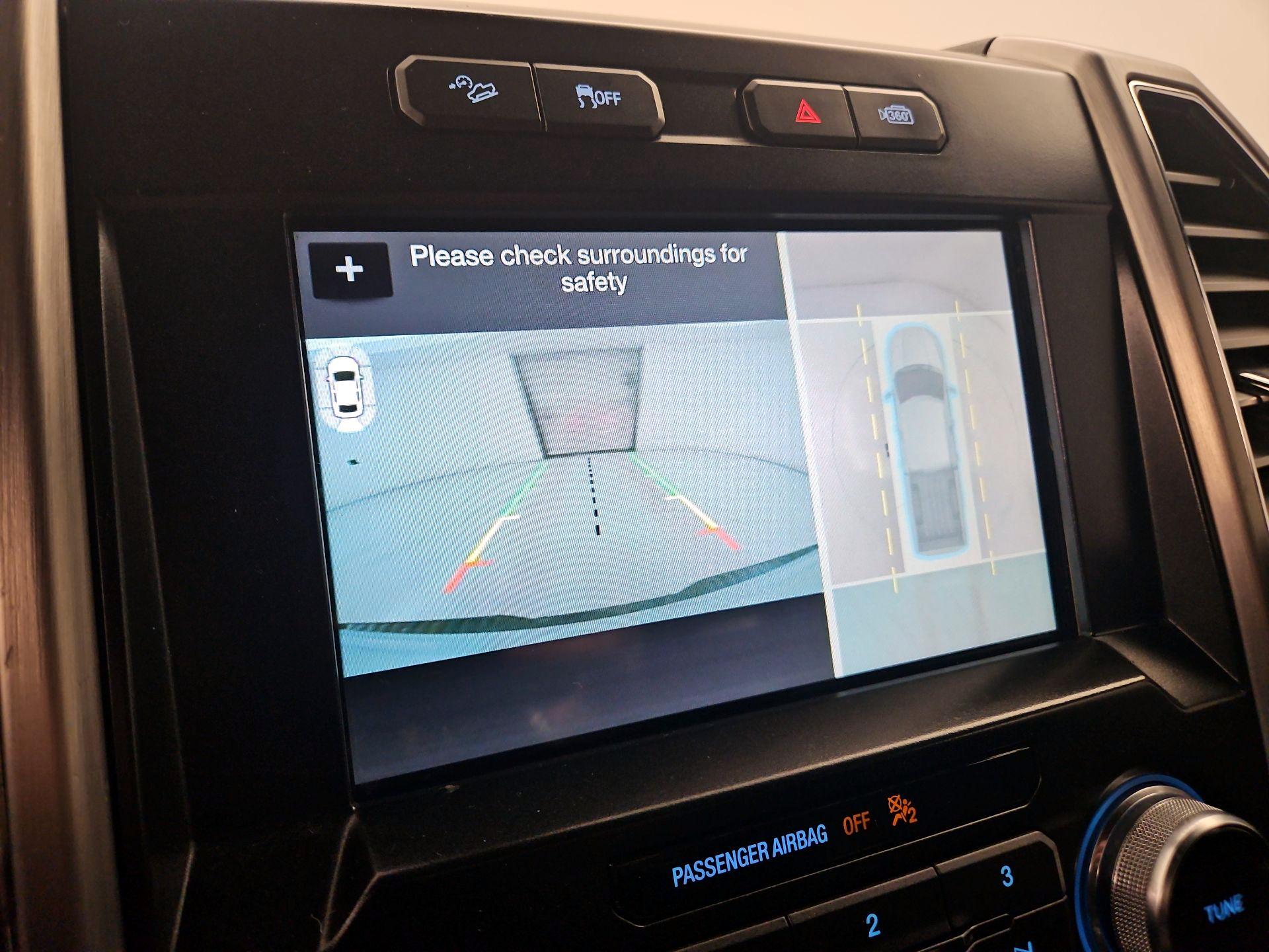 Thumbnail: 2016 Ford F-150 - 15