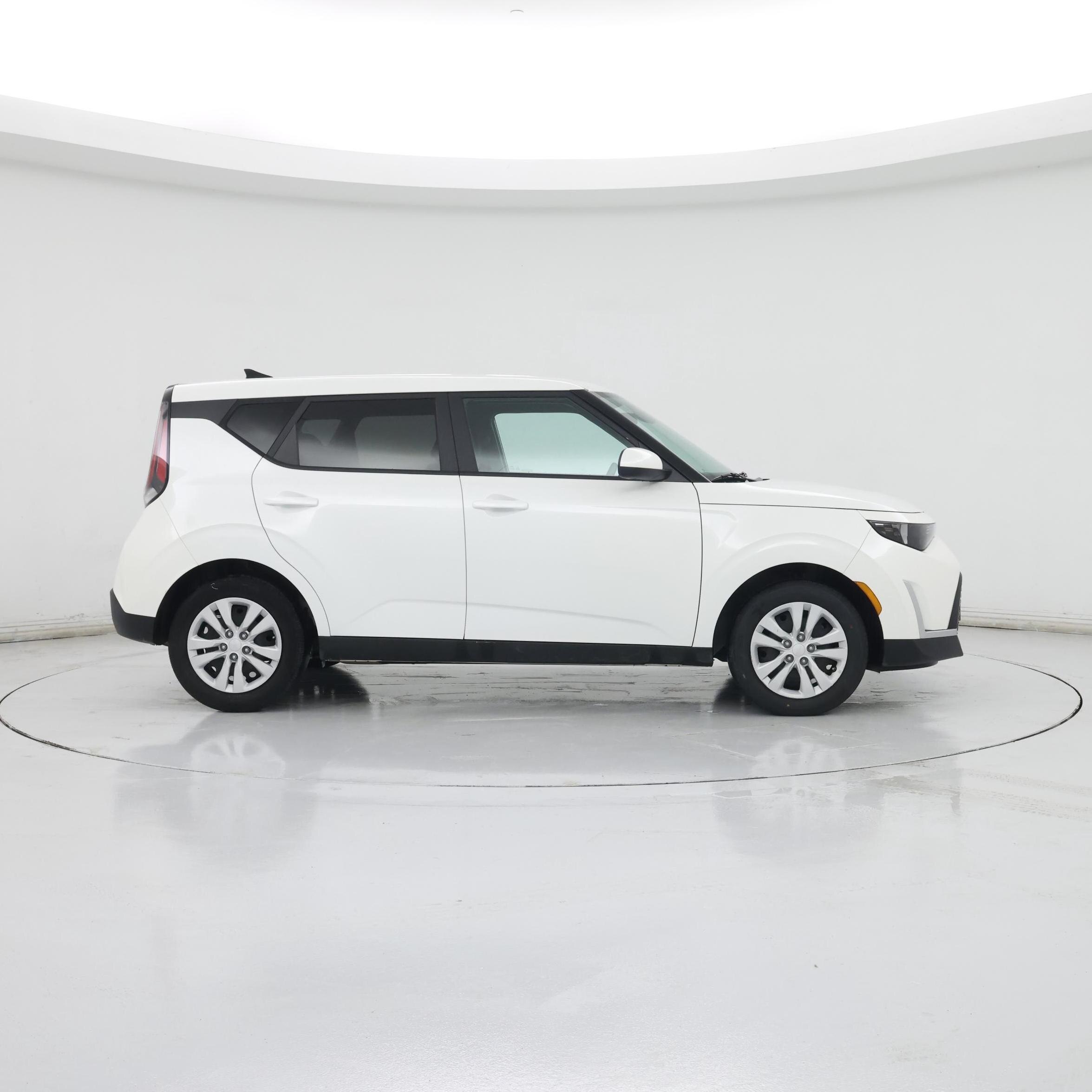 Thumbnail: 2024 Kia Soul - 7
