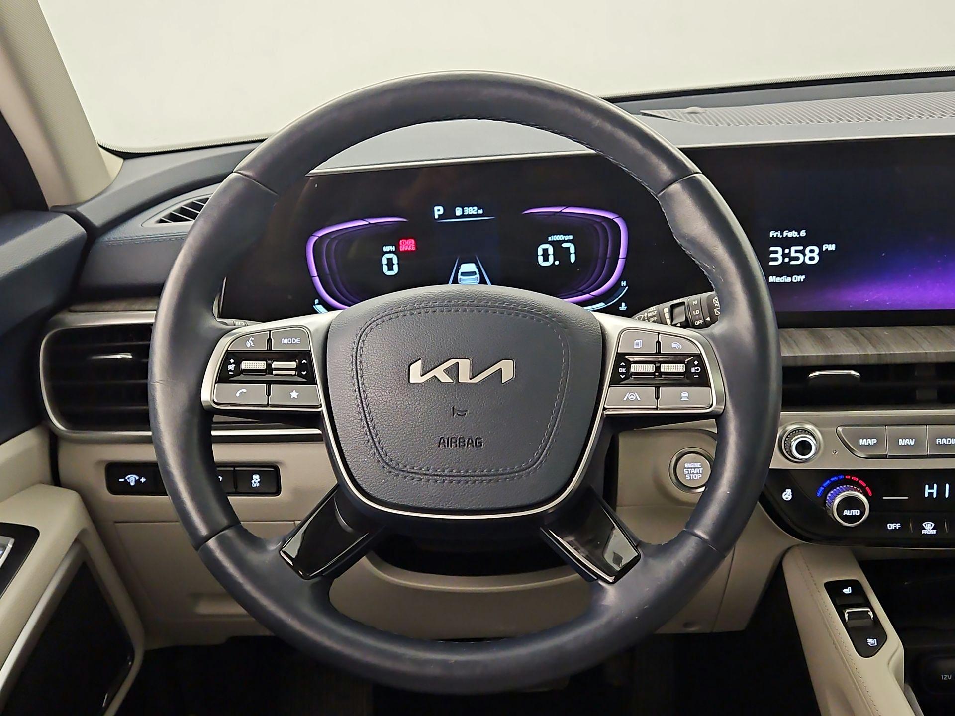 Thumbnail: 2023 Kia Telluride - 10