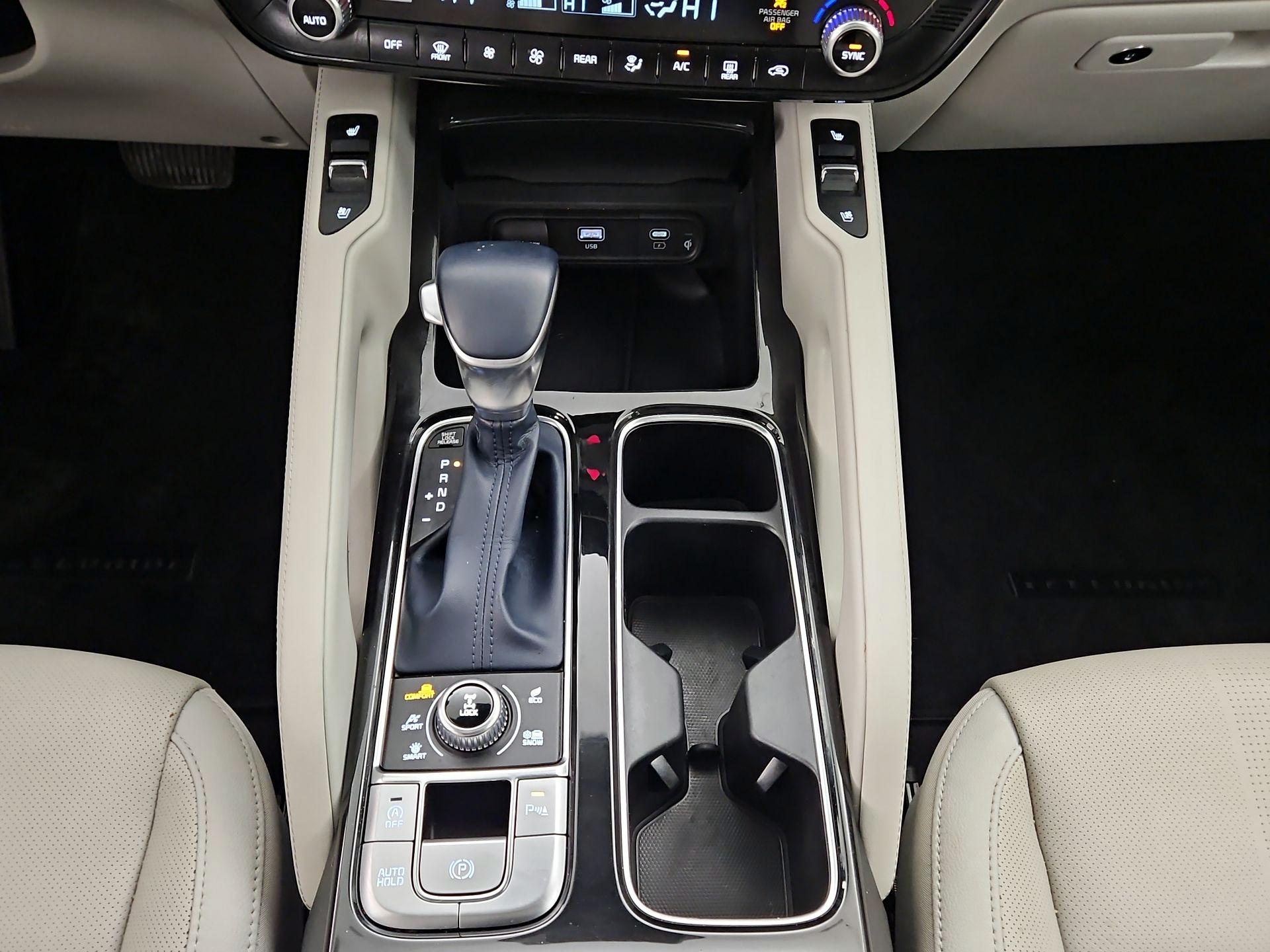 Thumbnail: 2023 Kia Telluride - 18