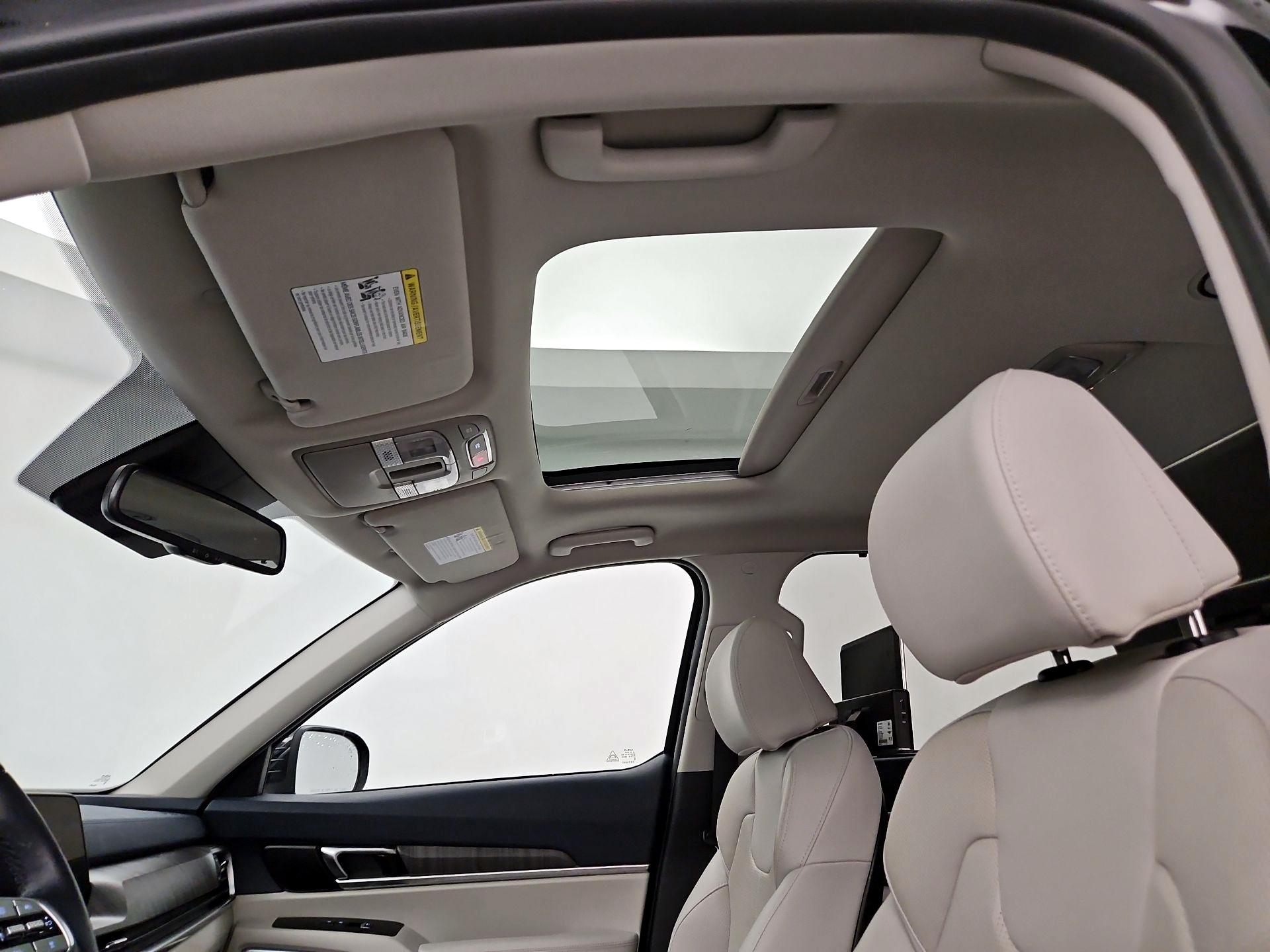 Thumbnail: 2023 Kia Telluride - 20