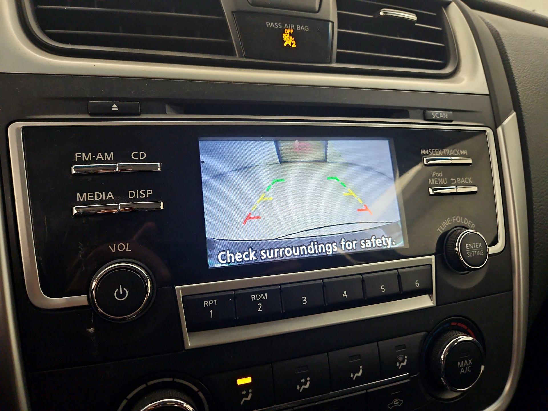 Thumbnail: 2018 Nissan Altima - 14